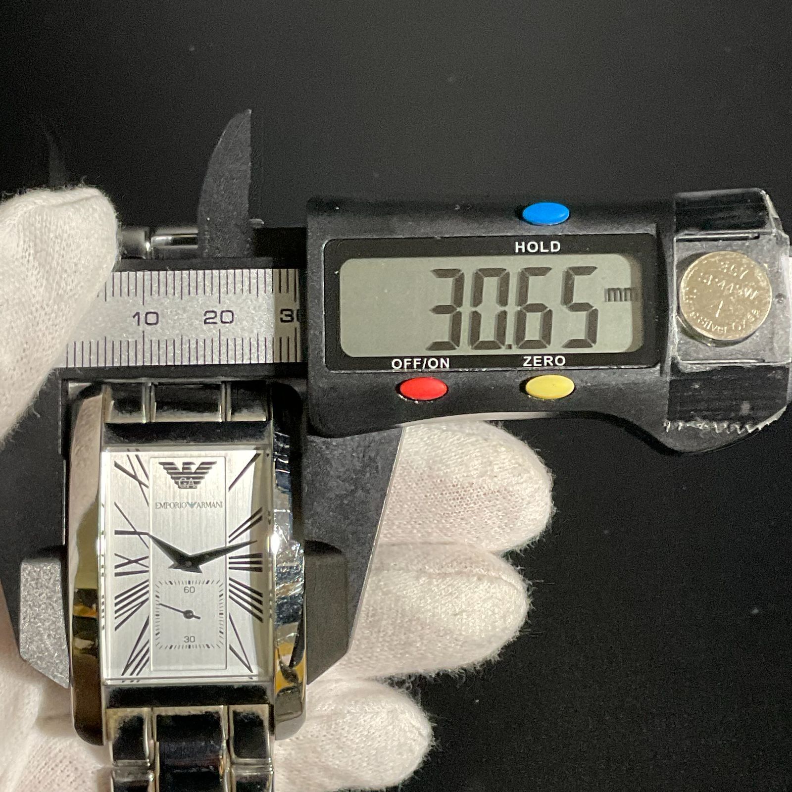 エンポリオアルマーニ 時計 稼働 B26010856 - メルカリ
