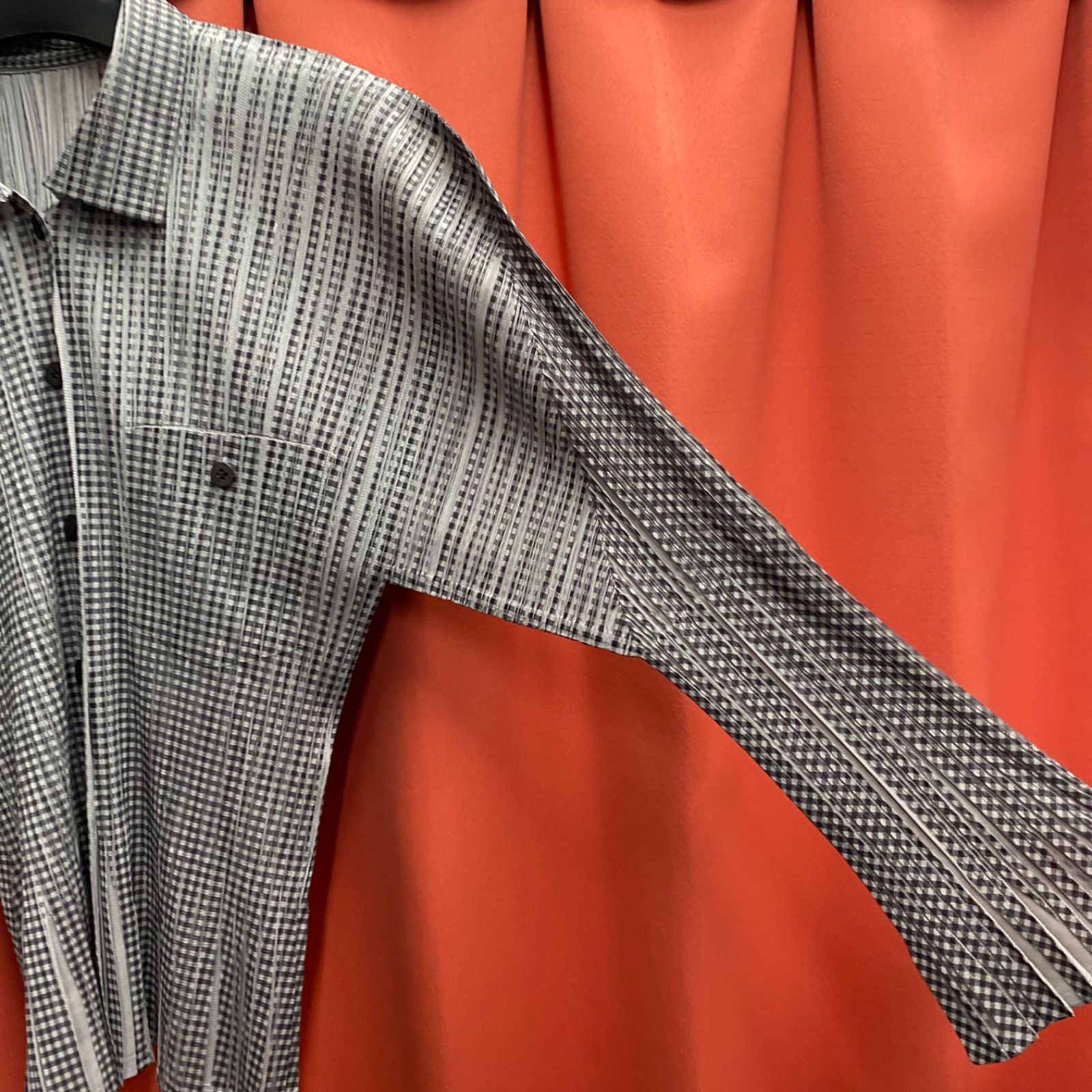 PLEATS PLEASE プリーツプリーズ ISSEY MIYAKE イッセイミヤケ シャツ