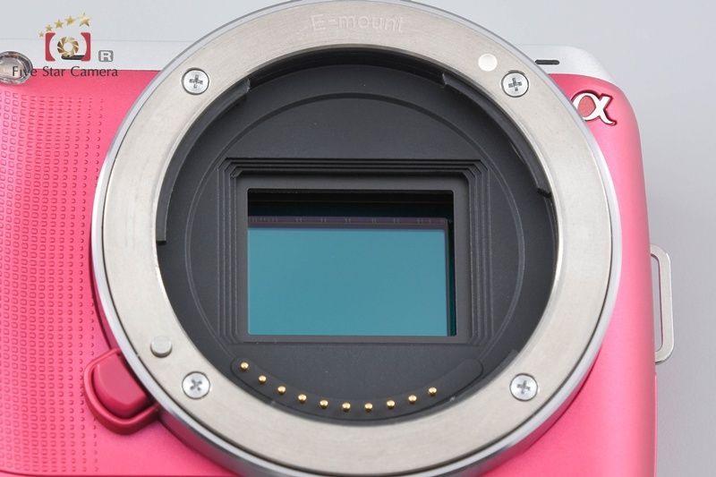 SONY NEX-3 ピンク E 16ｍｍ F2.8 SEL16F28 SONY NEX-3 ピンク E16mmF2.8 SEL16F28レンズ付 中古SONY ソニー α NEX