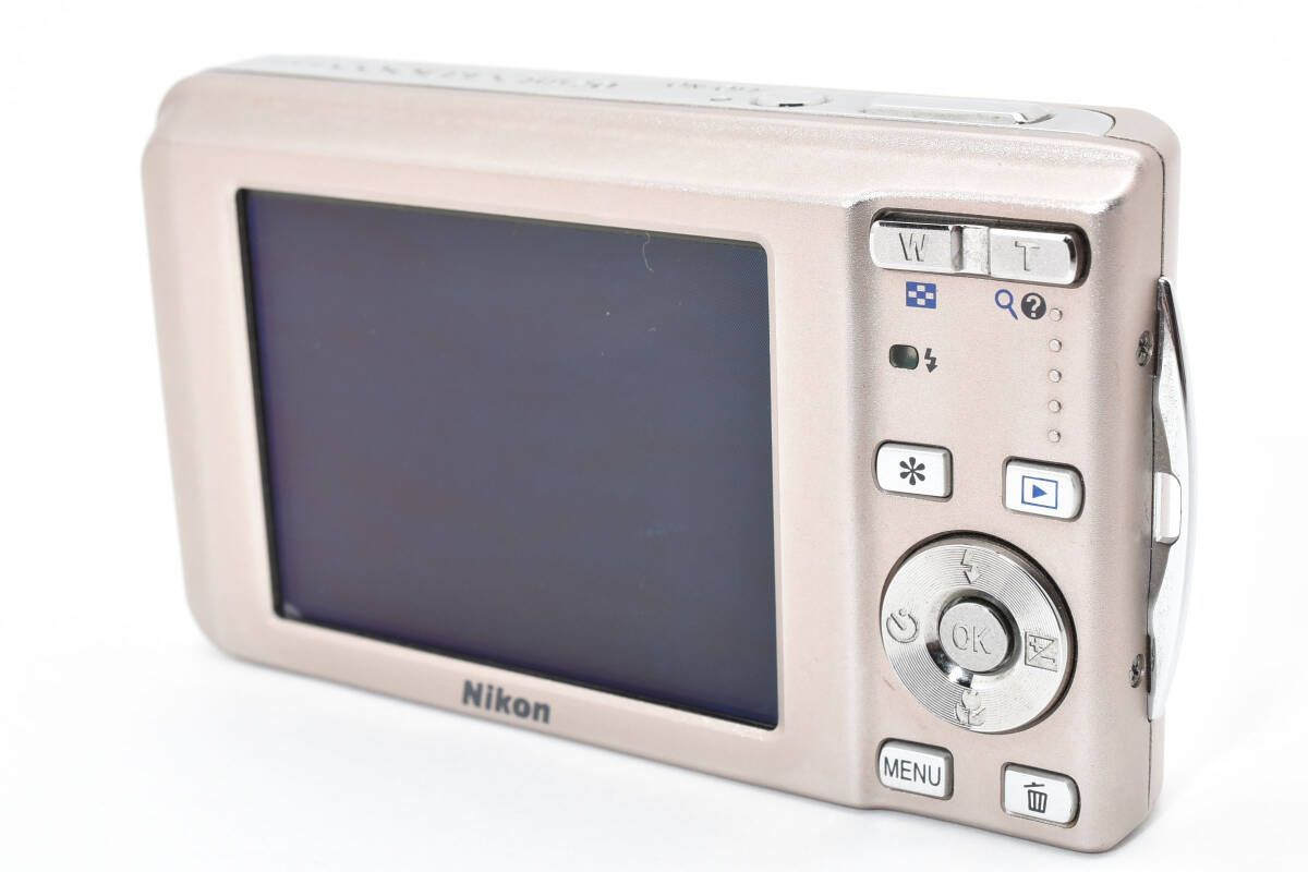 Nikon ニコン COOLPIX s500 Y-35 Nikon ニコン COOLPIX s500 Y-35