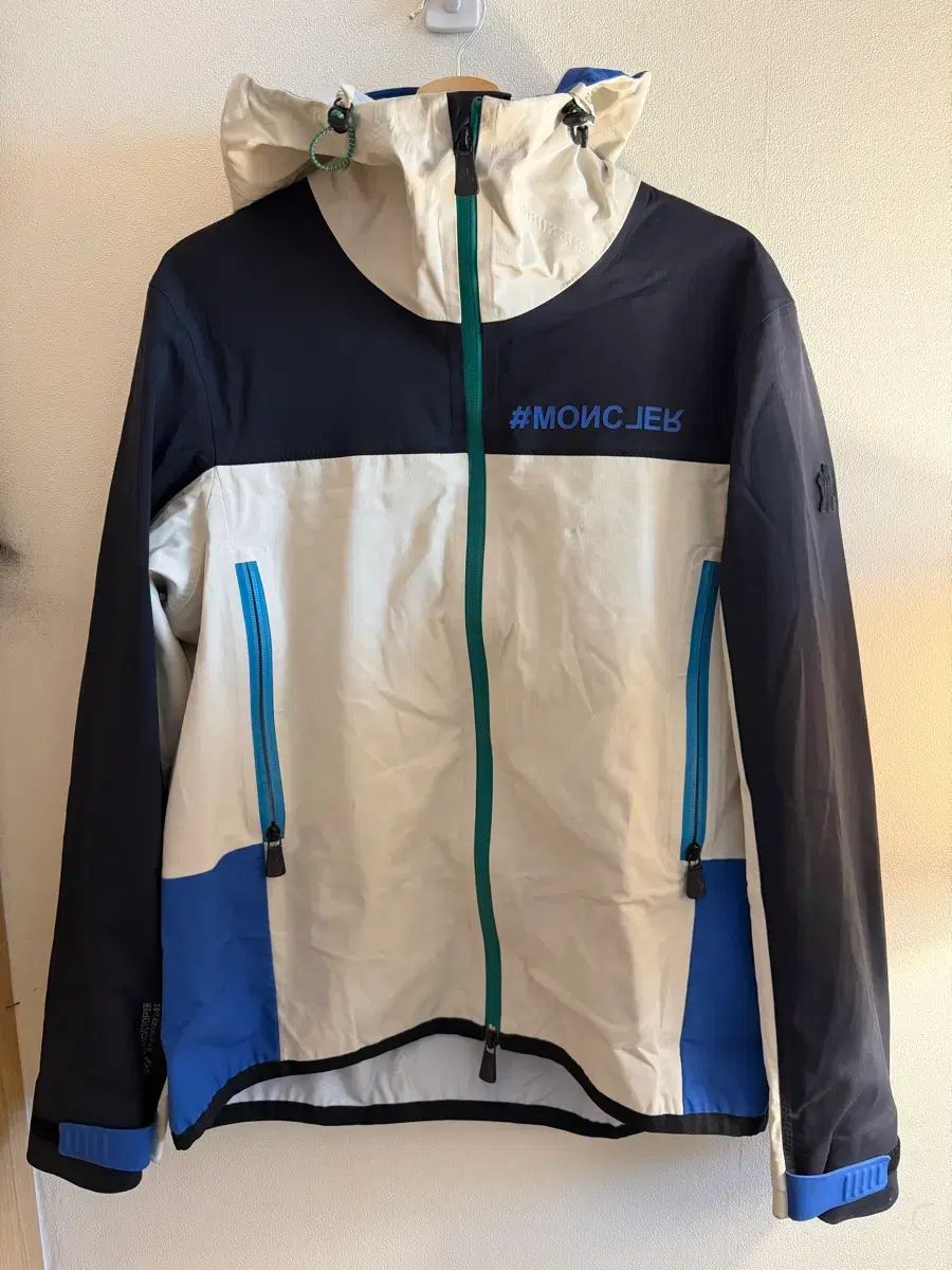 ウィンドブレーカー