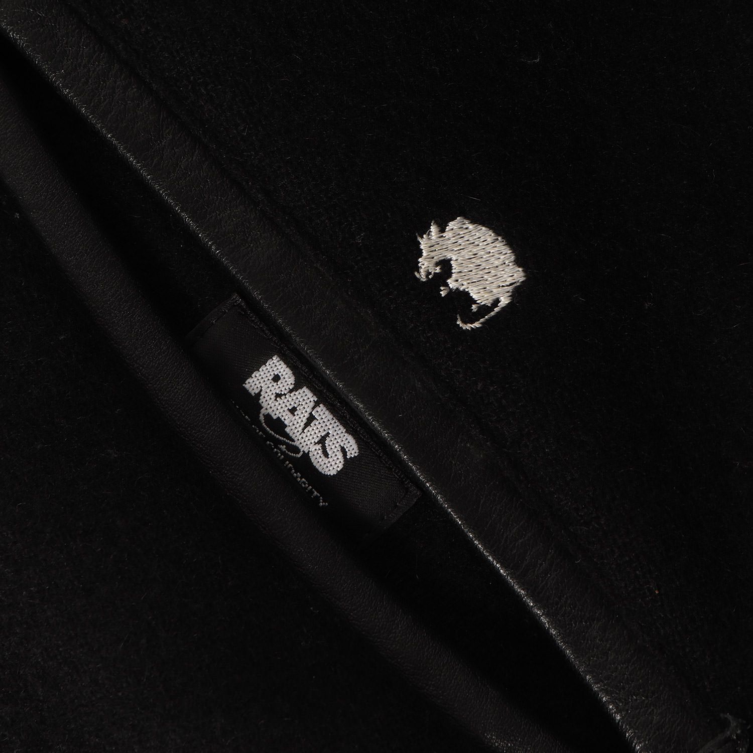 RATS ラッツ スタジャン ブラック 黒 サイズ:S | WTAPS FILTHYロゴ 袖