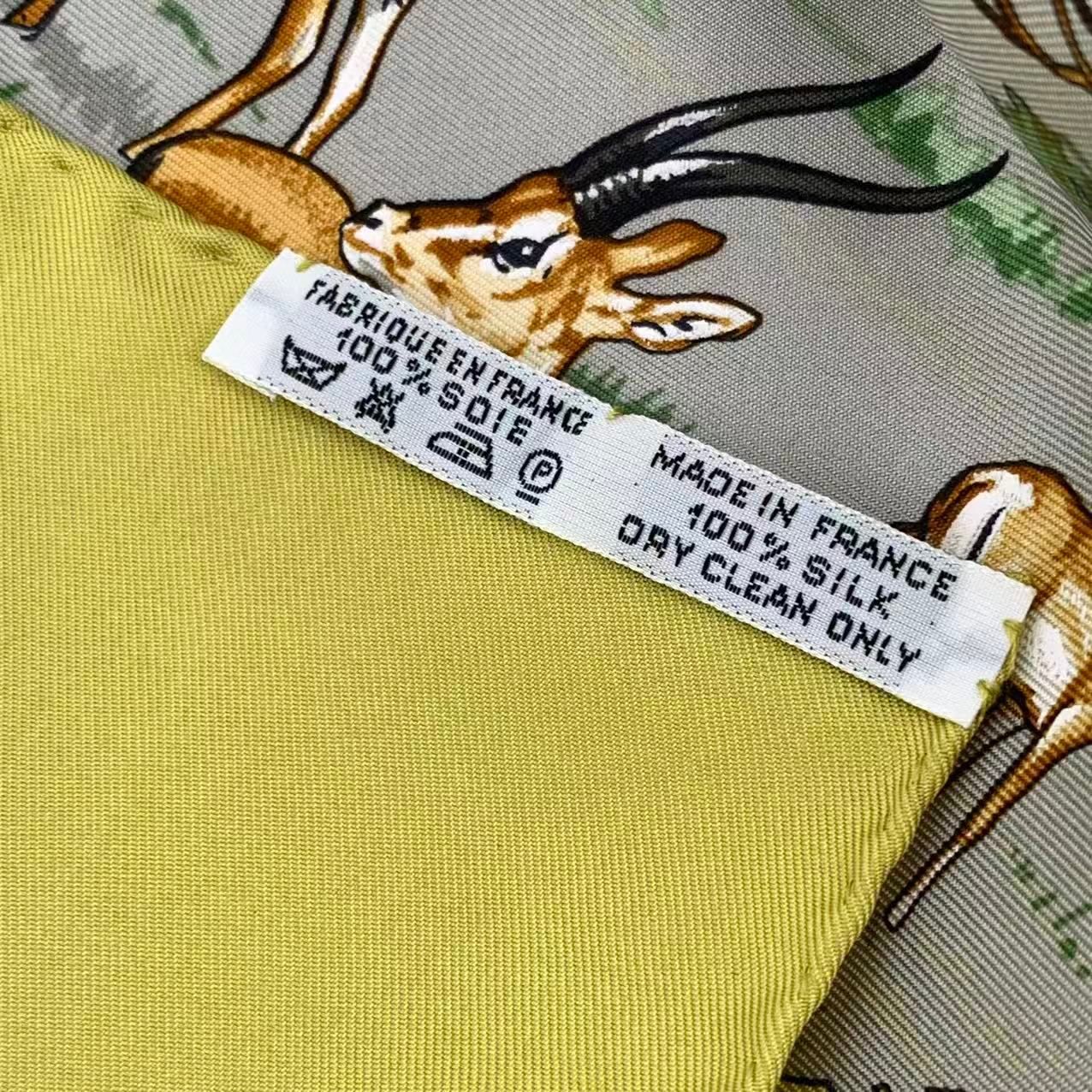 新品同様 HERMES エルメス スカーフ シルク100％ カレ90 Tanzanie