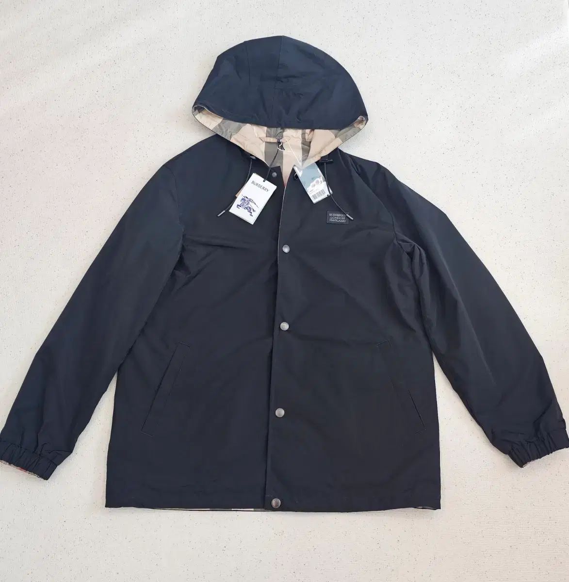 BURBERRY バーバリー　ジャケット3y98 アウター　ウィンドブレーカー BURBERRY バーバリー ジャケット3y98 アウター ウィンドブレーカー