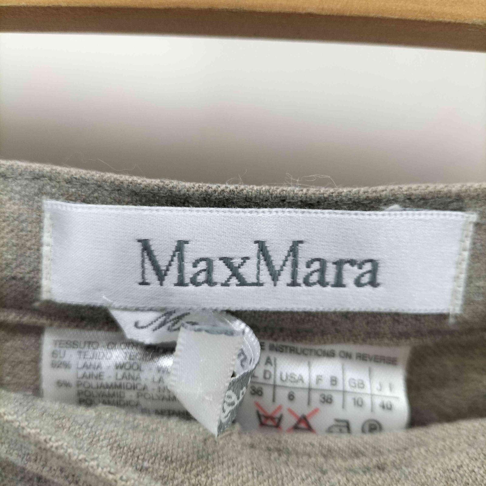 マックスマーラ MAX MARA イタリア製 白タグ LYCRA センタープレス