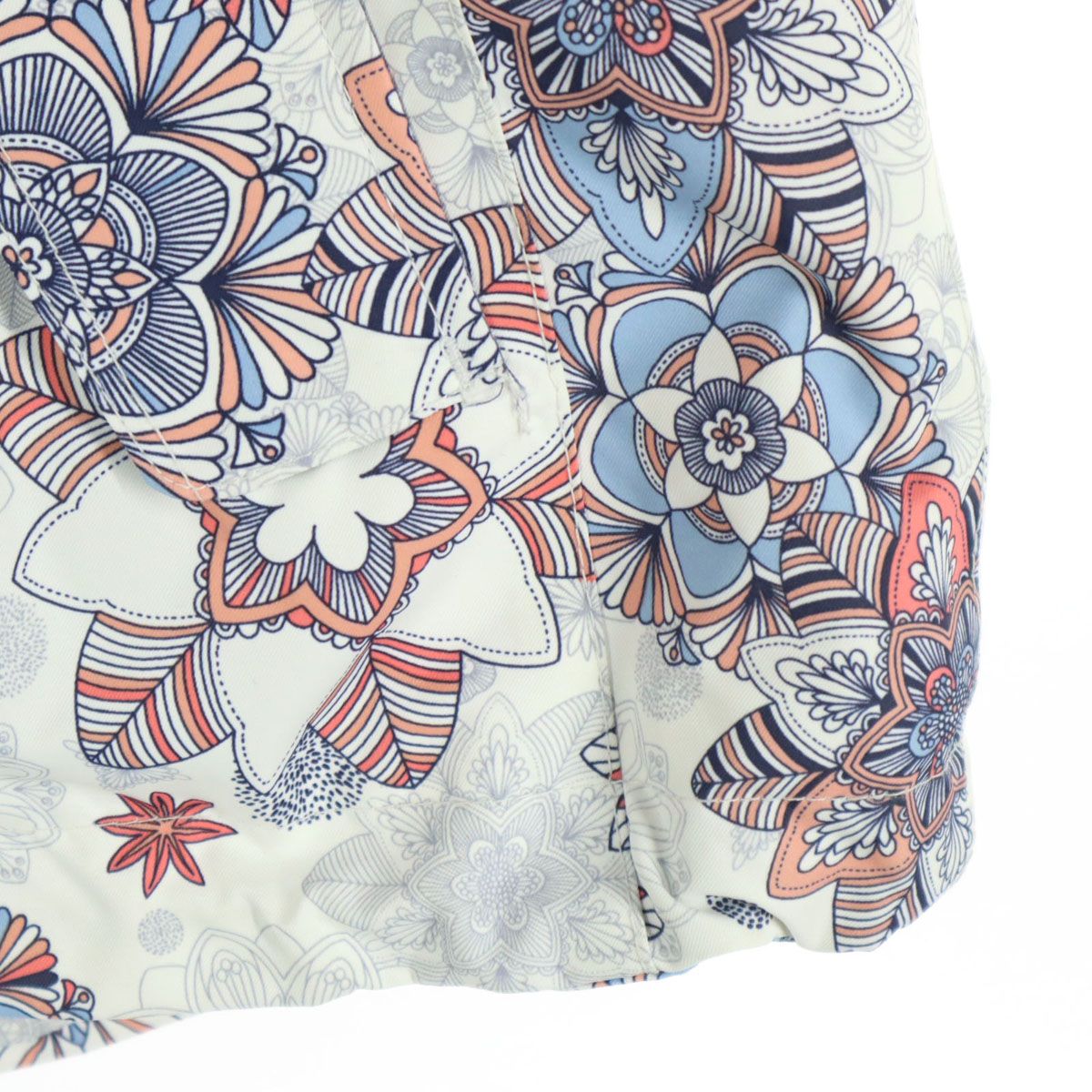 美品 ROXY ロキシー 花柄 スノーボード 長袖 ウェア XS ホワイト系