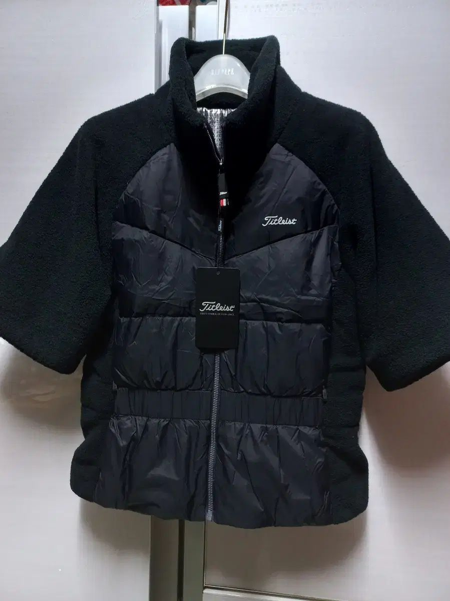 レディース L) Titleist(タイトリスト) 半袖 ダウン ジャケット (新品