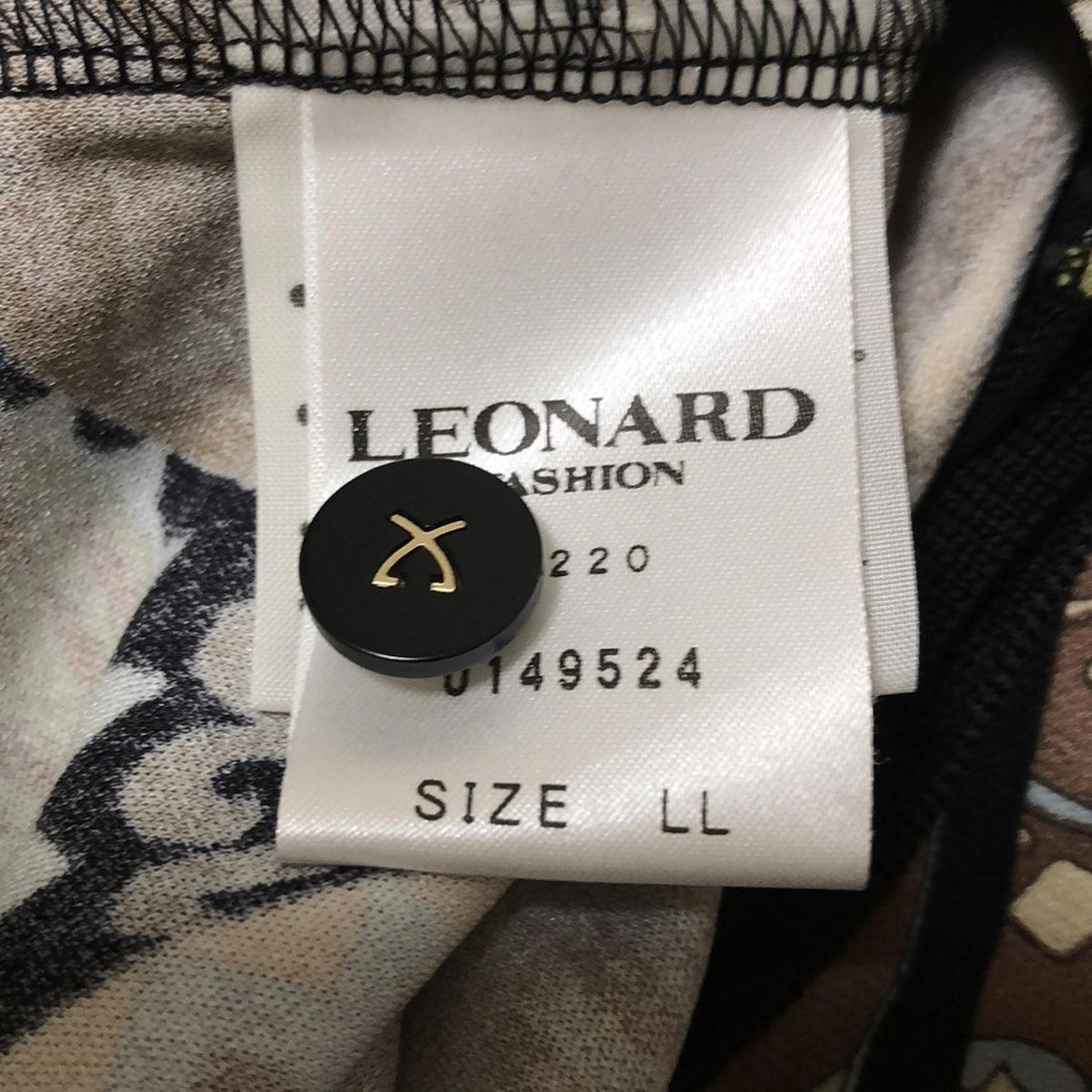 LEONARD(レオナール) カーディガン サイズLL レディース新品同様 - 黒