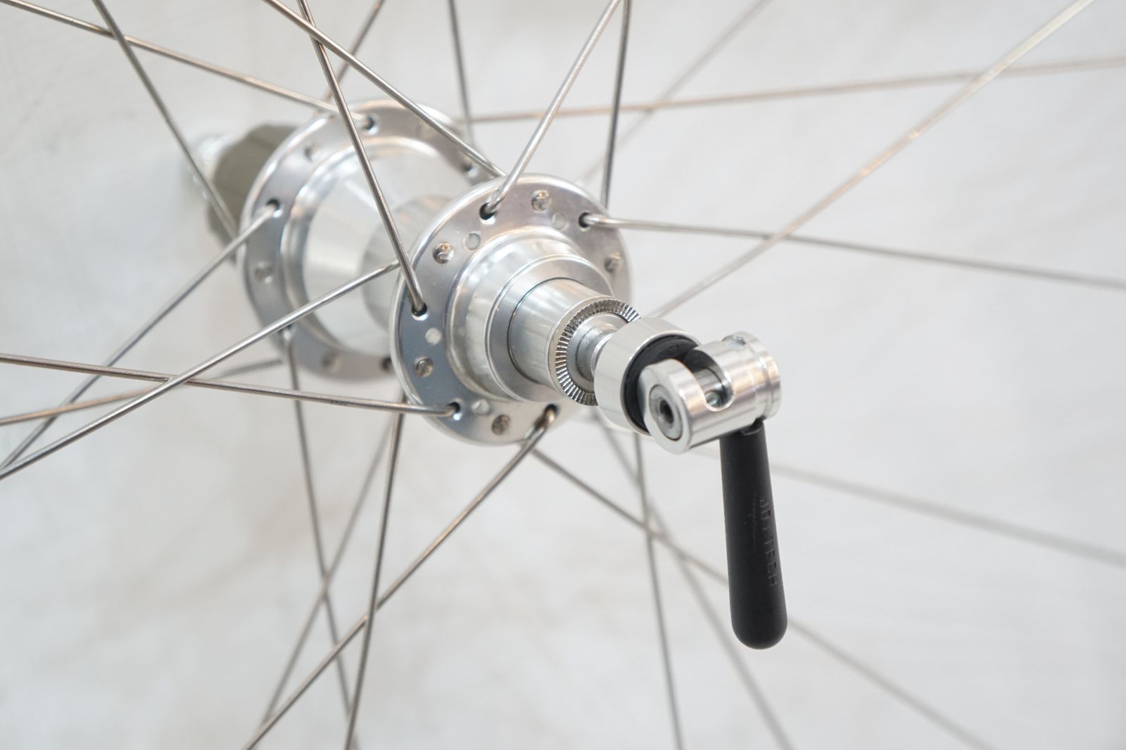 TRADIZIONE 「トラディツィオーネ」 ZERO シマノ11速 ホイールセット