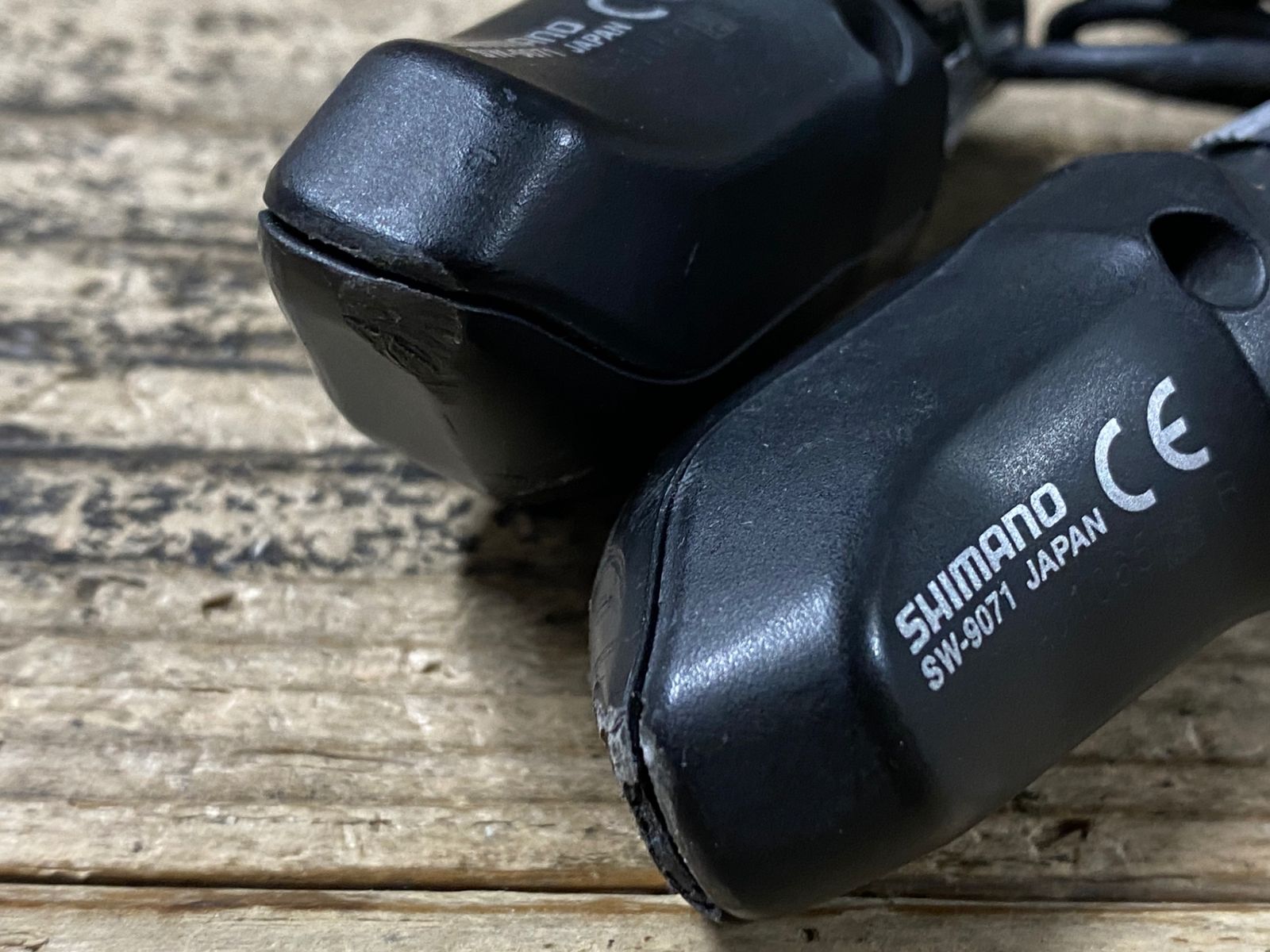 JN919 シマノ SHIMANO デュラエース DURA-ACE SW-9071 シフトスイッチ