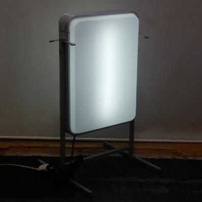 2016年製 タテヤマアドバンス AOD 207 50 Hz 照明付き立て看板 白 mm 100 V 20 W スタンドサイン 両面 屋外