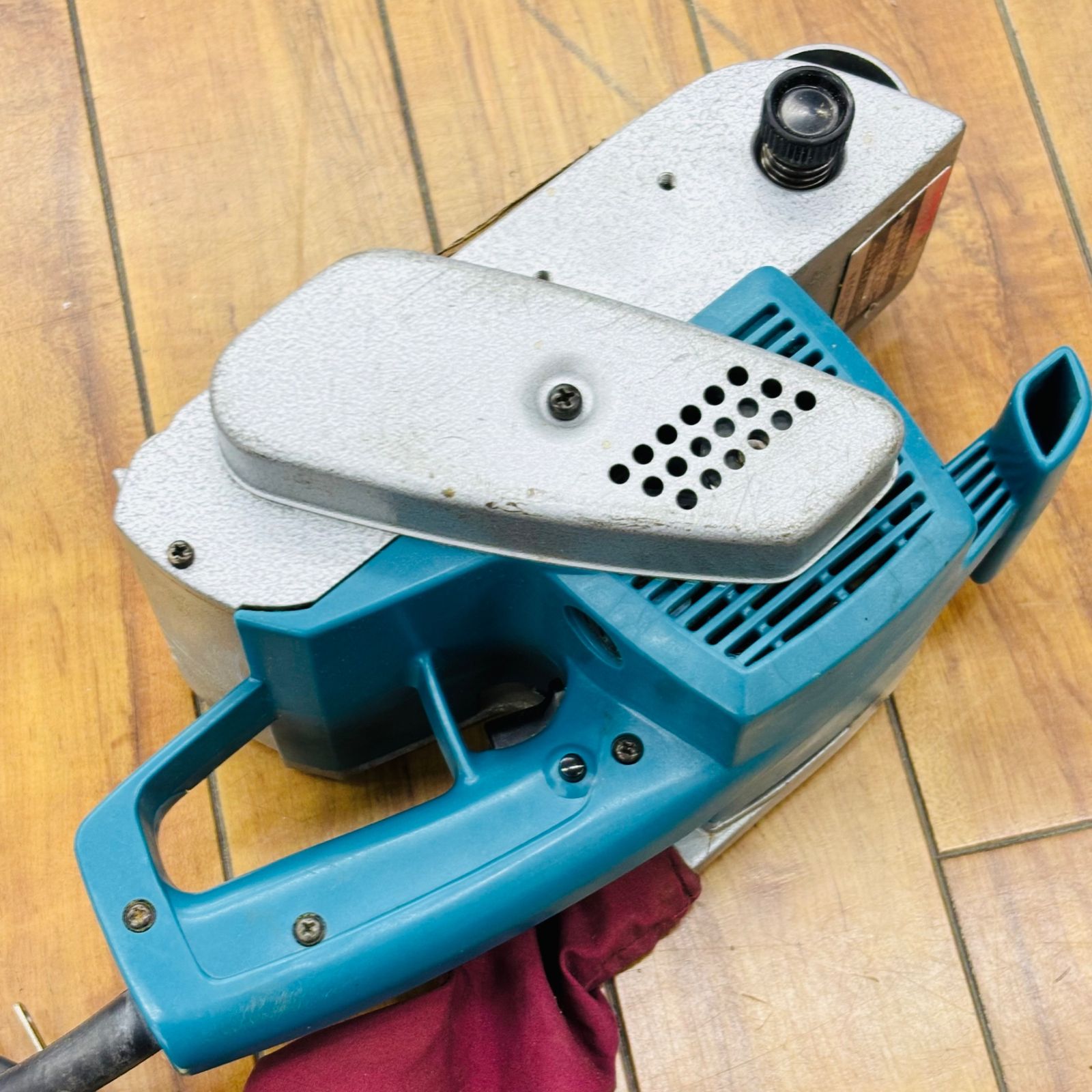 動作良好 マキタ(makita) 電気ベルトサンダ 9900B 【リライズ蓮田店 