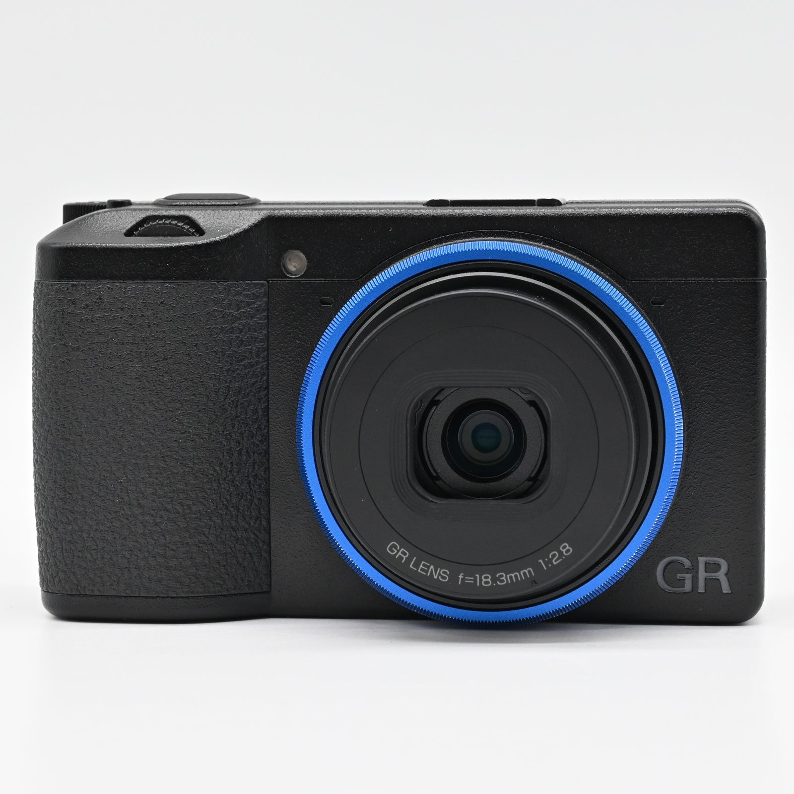 RICOH gr III 3 ショット数2832回 RICOH gr III 3 ショット数2832回 - メルカリ