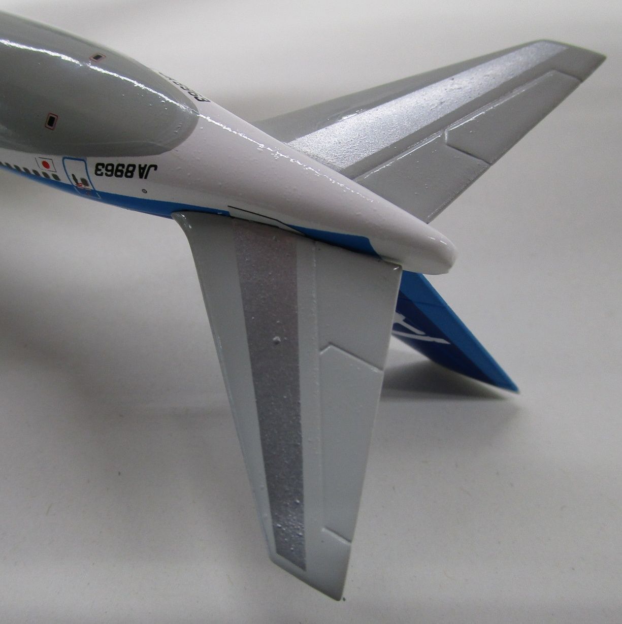 全日空商事 NH40014 1/400 ボーイング747-400 ANA 全日空 JA8963【C