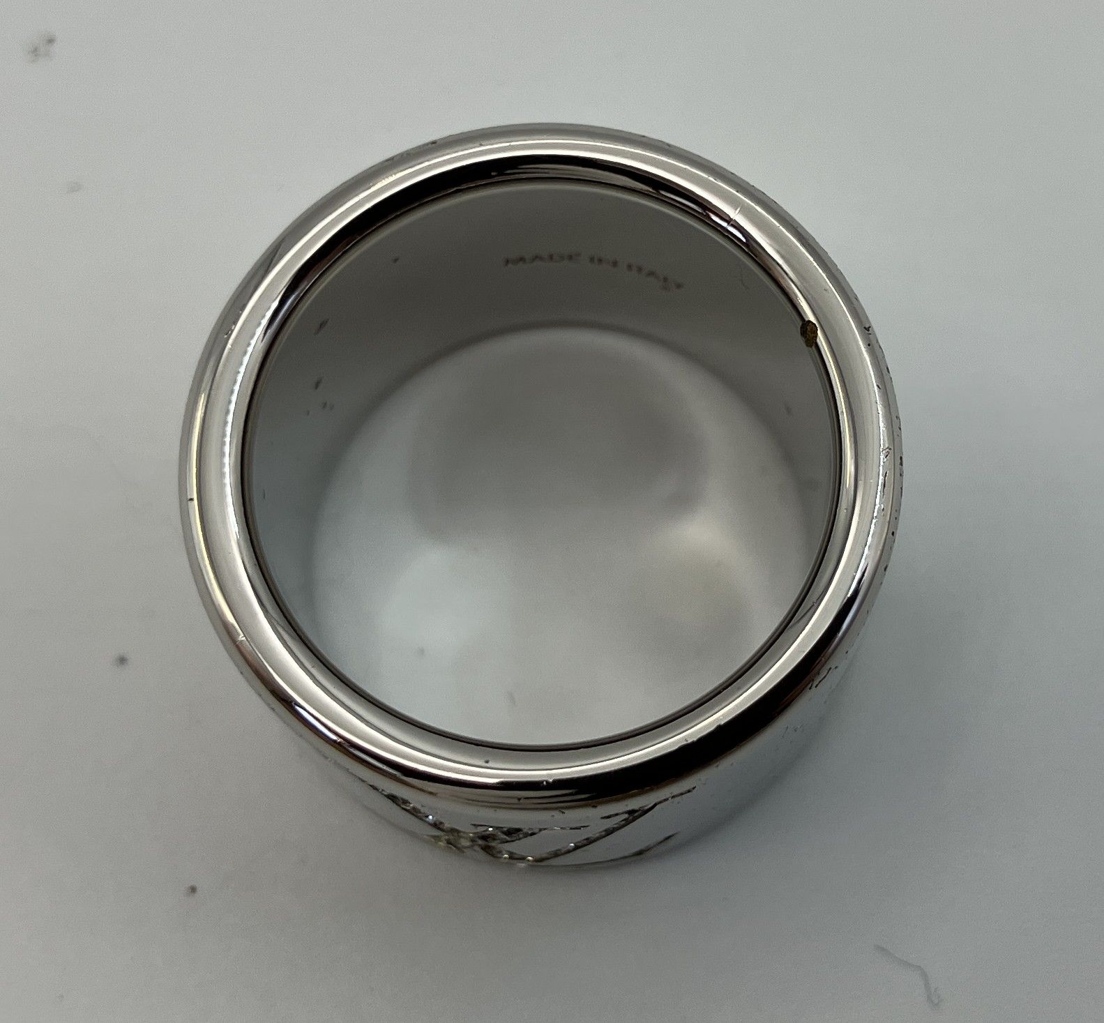 LOUIS VUITTON モノグラム M68250 サイズM 内径19.4mm (JP:19.5号 