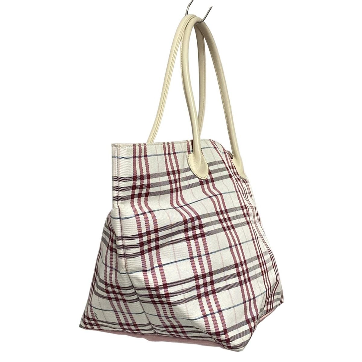 Burberry Blue Label(バーバリーブルーレーベル) ハンドバッグ - 白