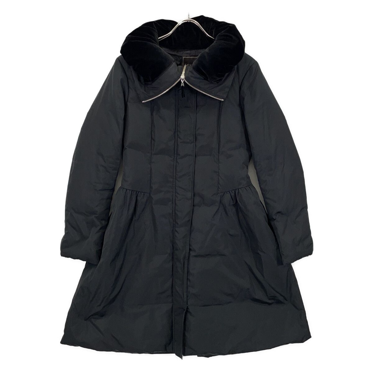 極美品　FOXEY ブティックライン　ベロア　ダウンコート　ブラック　38サイズ FOXEY フォクシー 00s 26196 ｸｯｼｮﾝﾍﾞﾛｱｶﾗｰﾀﾞｳﾝｺｰﾄ 38 - メルカリ