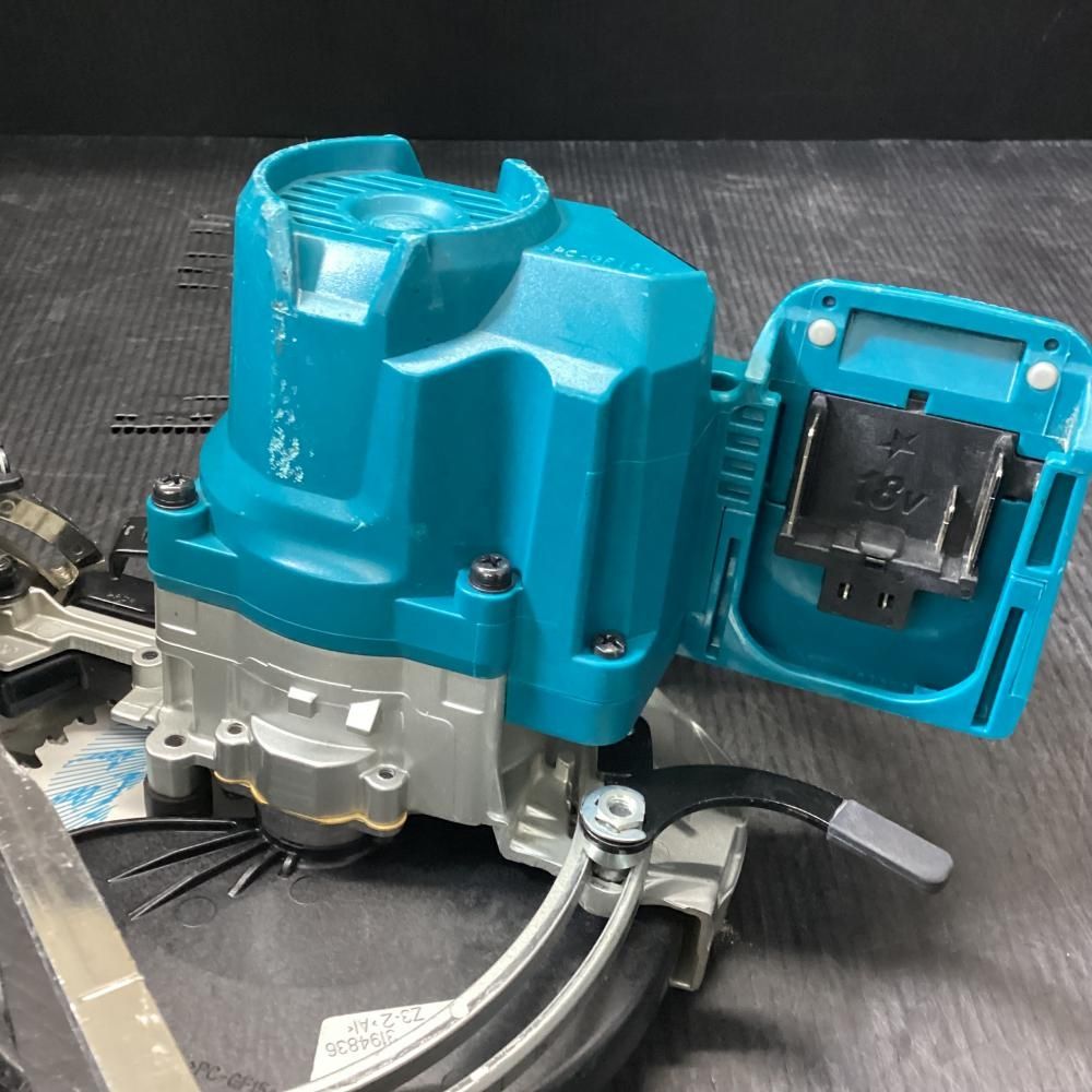 makita マキタ HS 631 DZ 18 V充電式丸ノコ 203
