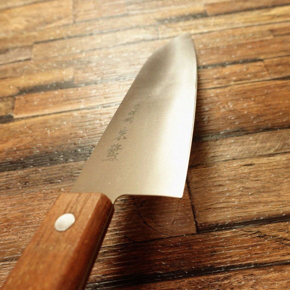 朱鷺 三徳包丁 研ぎ済 万能包丁 特殊鋼 ステンレス 薄い軽い 160mm