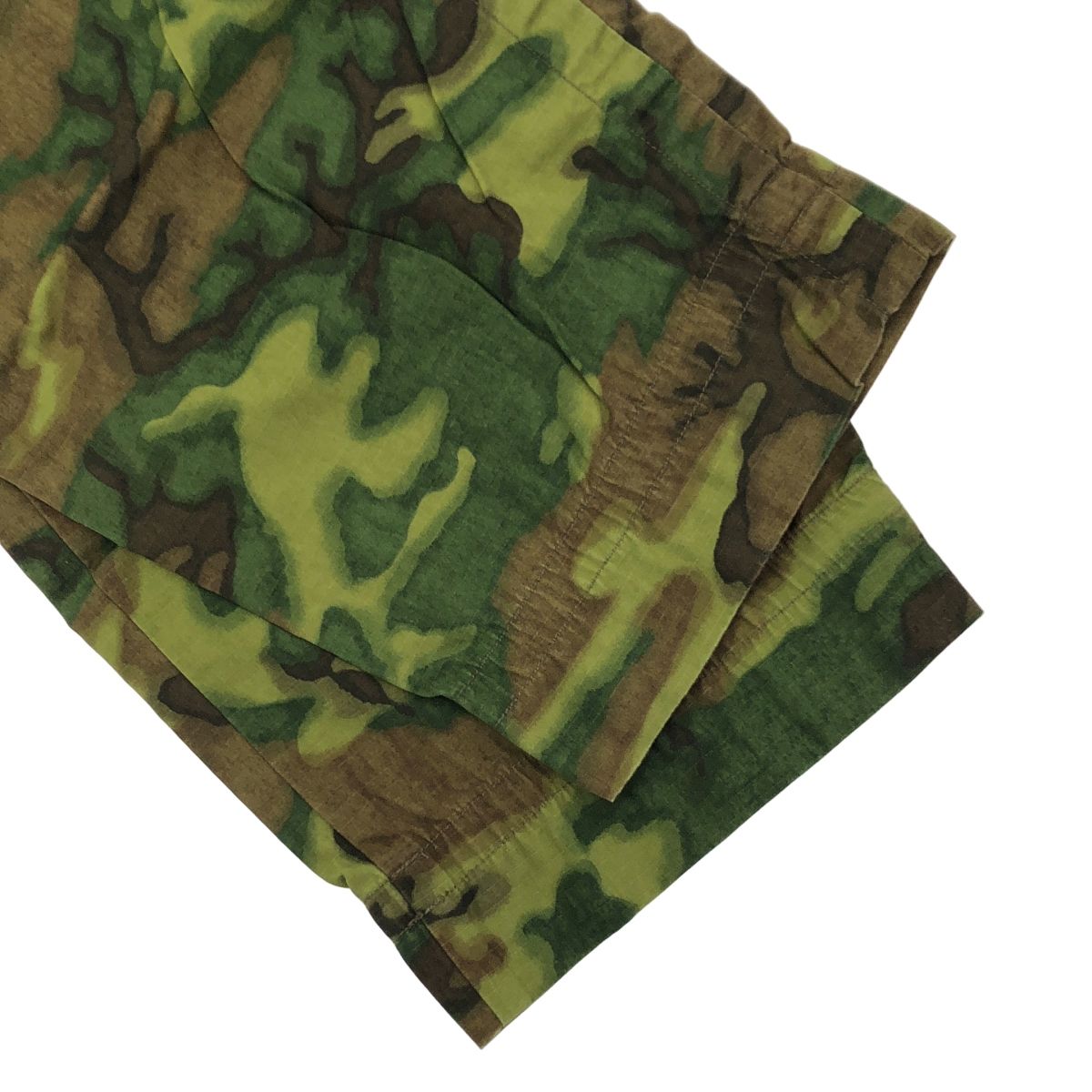 kolor BEACON カラービーコン　カモフラ柄　パッカリングパンツ 2026年最新】kolor beacon パッカリングパンツの人気アイテム - メルカリ