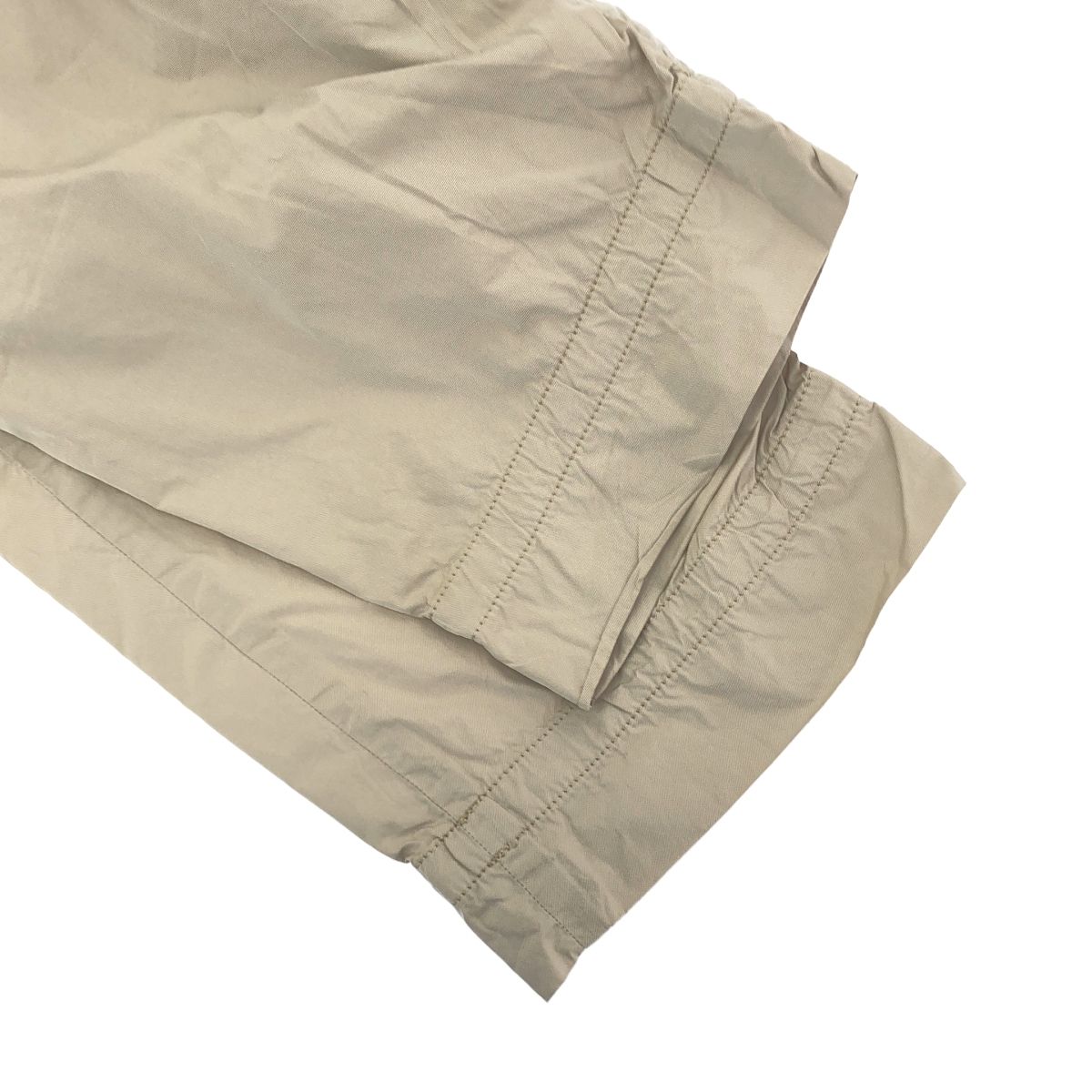 きいち　kolor BEACON パッカリング　パンツ　ベージュ kolor / BEACON】 ⁡ 製品染めチノクロス パッカリングパンツ COLOR