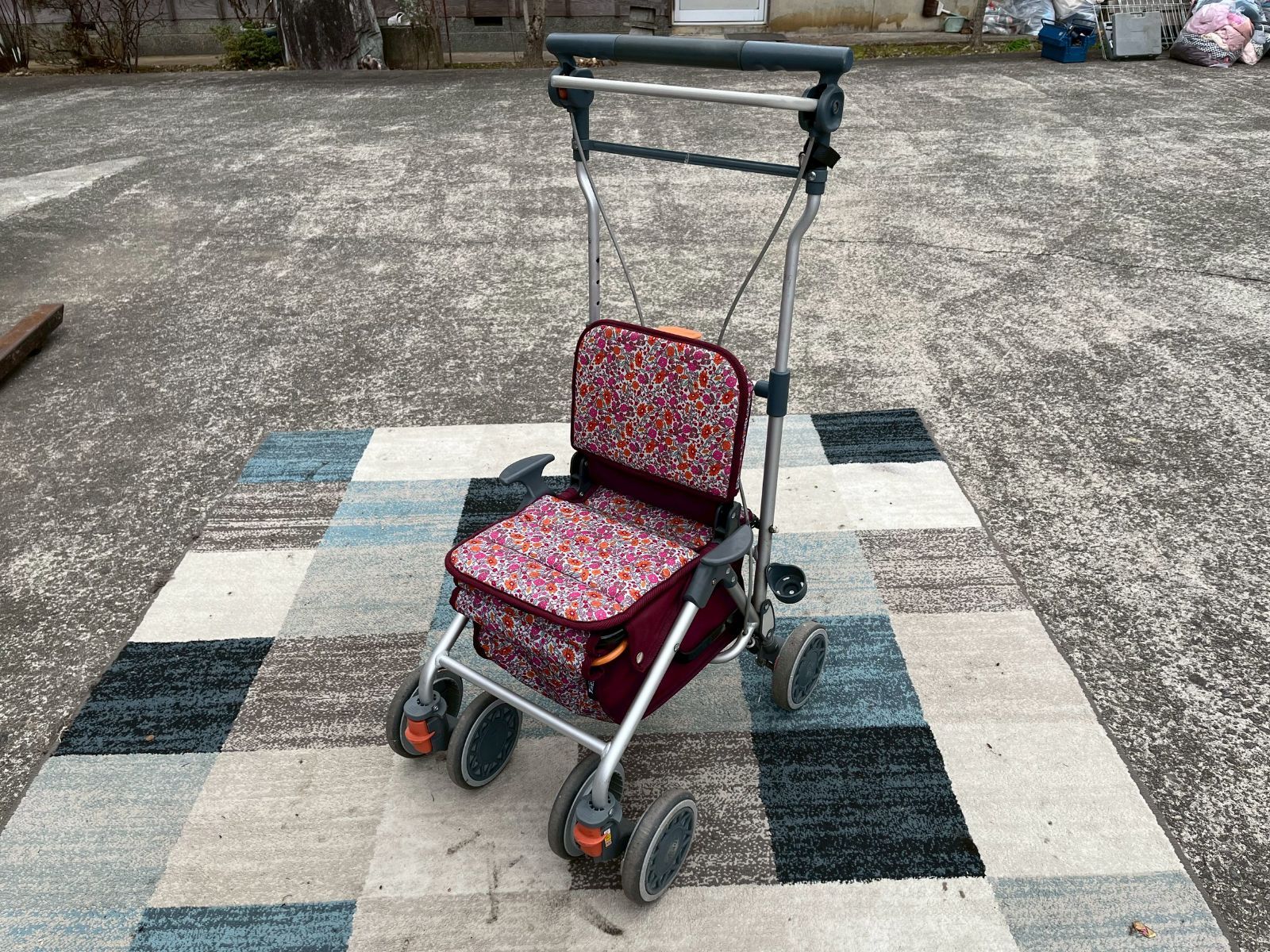 ☆動作良好☆幸和製作所 テイコブ シルバーカー カゴノアM レッド