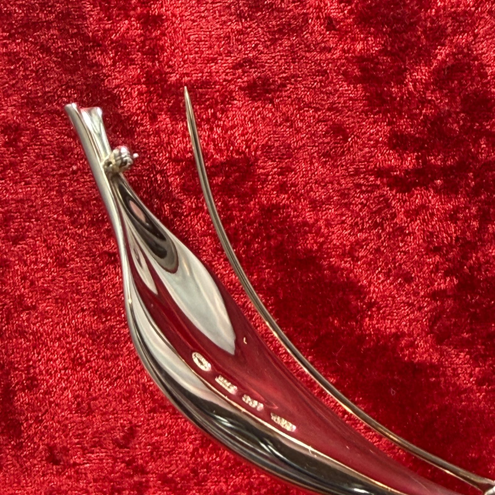 美品 ブローチ リーフデザイン TORUN ♯391 26.3g ジョージジェンセン