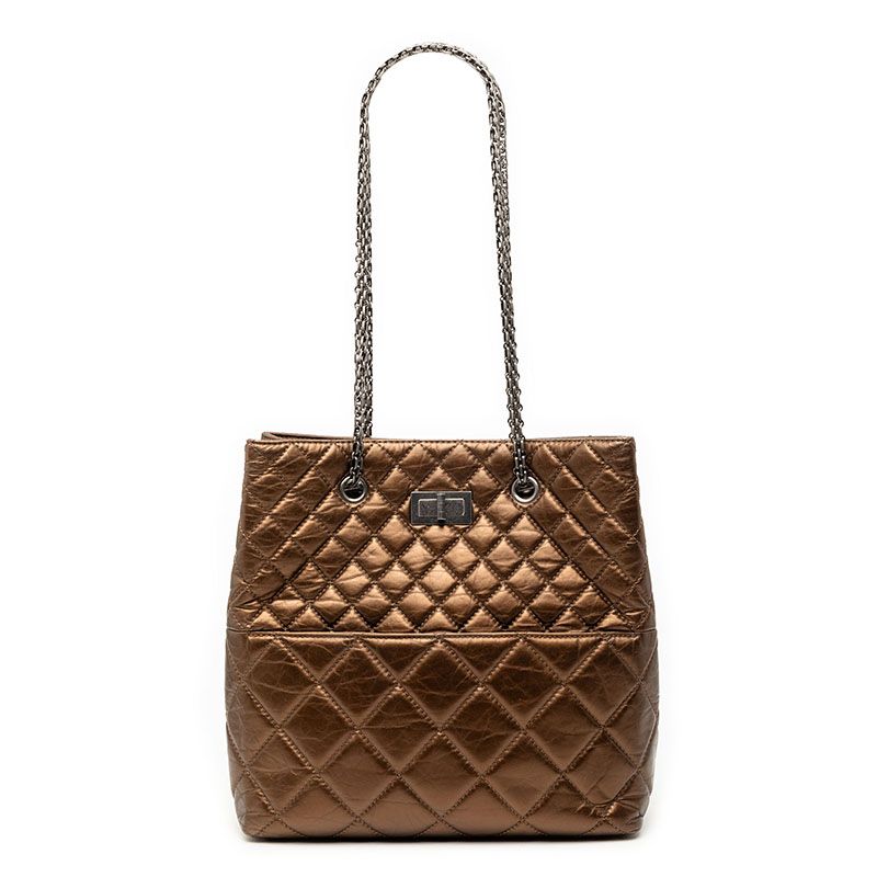 シャネル 2.55 マトラッセ チェーン ショルダーバッグ ブロンズ