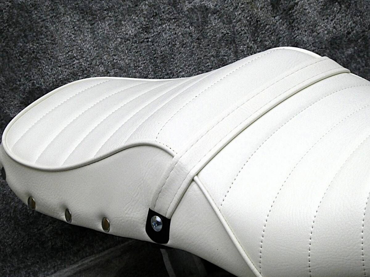 バリオス2 鋲打ち 白皮 タックロールシート /ホワイトWHITE白250後期