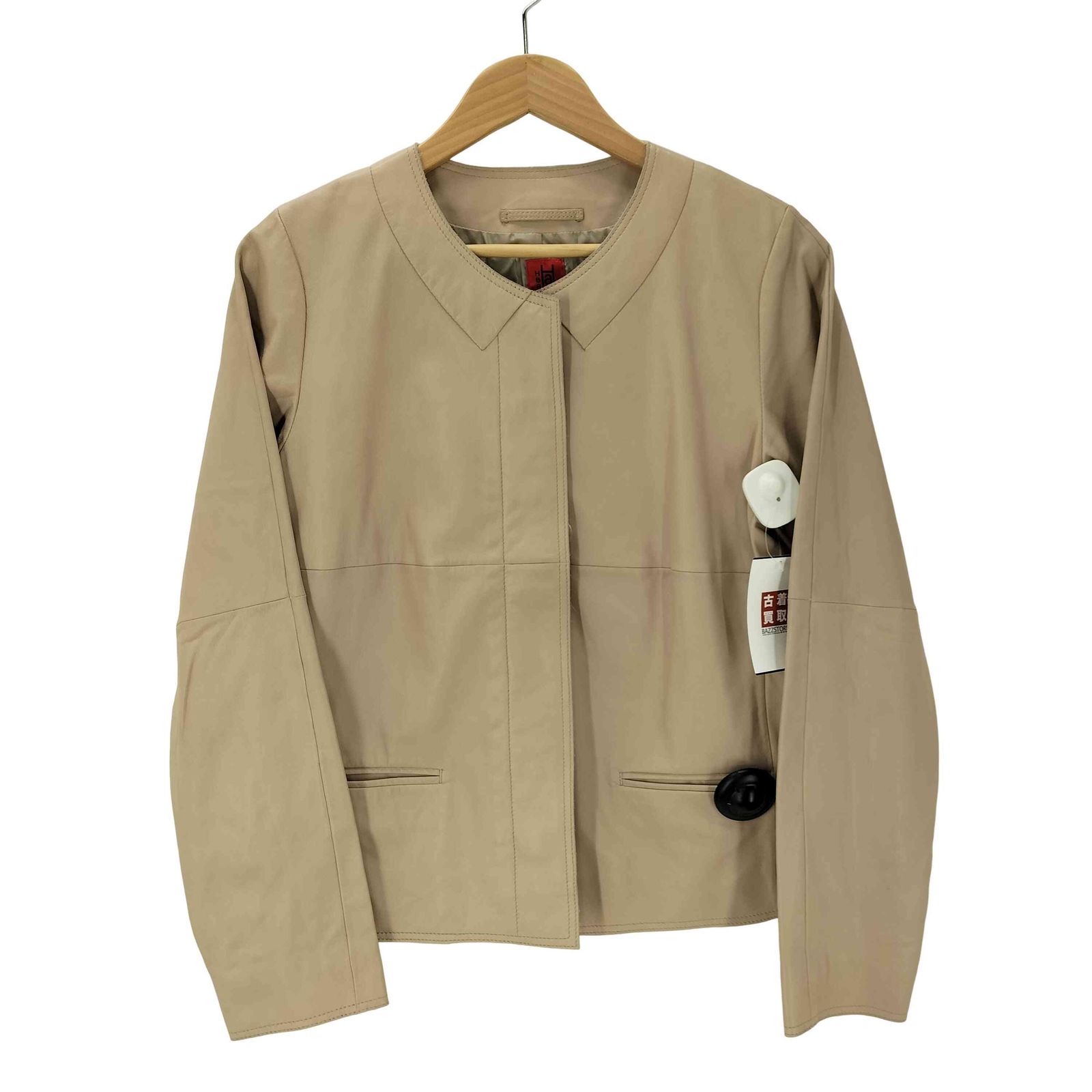 ハートイッセイミヤケ Haat ISSEY MIYAKE 羊革 ラムレザー ノーカラー