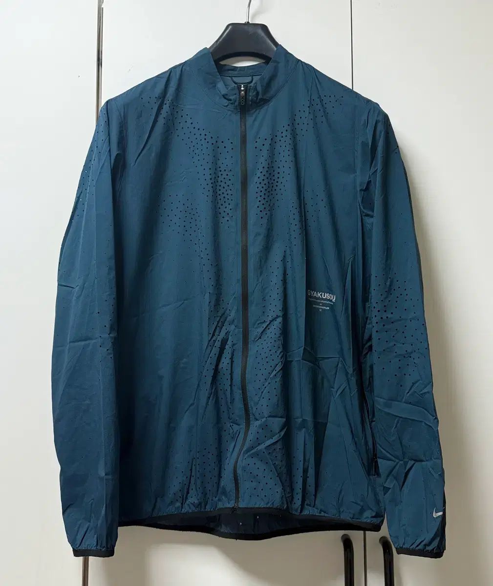 NIKE GYAKUSOU LASER NIKE ギャクソウ ウィンドブレーカー - メルカリ
