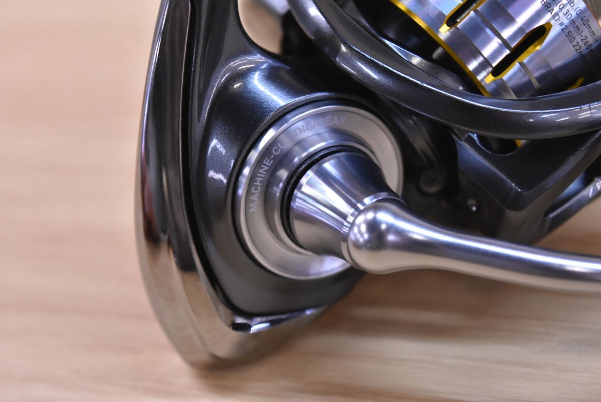  ダイワ 18 ブラスト LT 5000 D CXH DAIWA BLAST スピニングリール スピニングリール リール