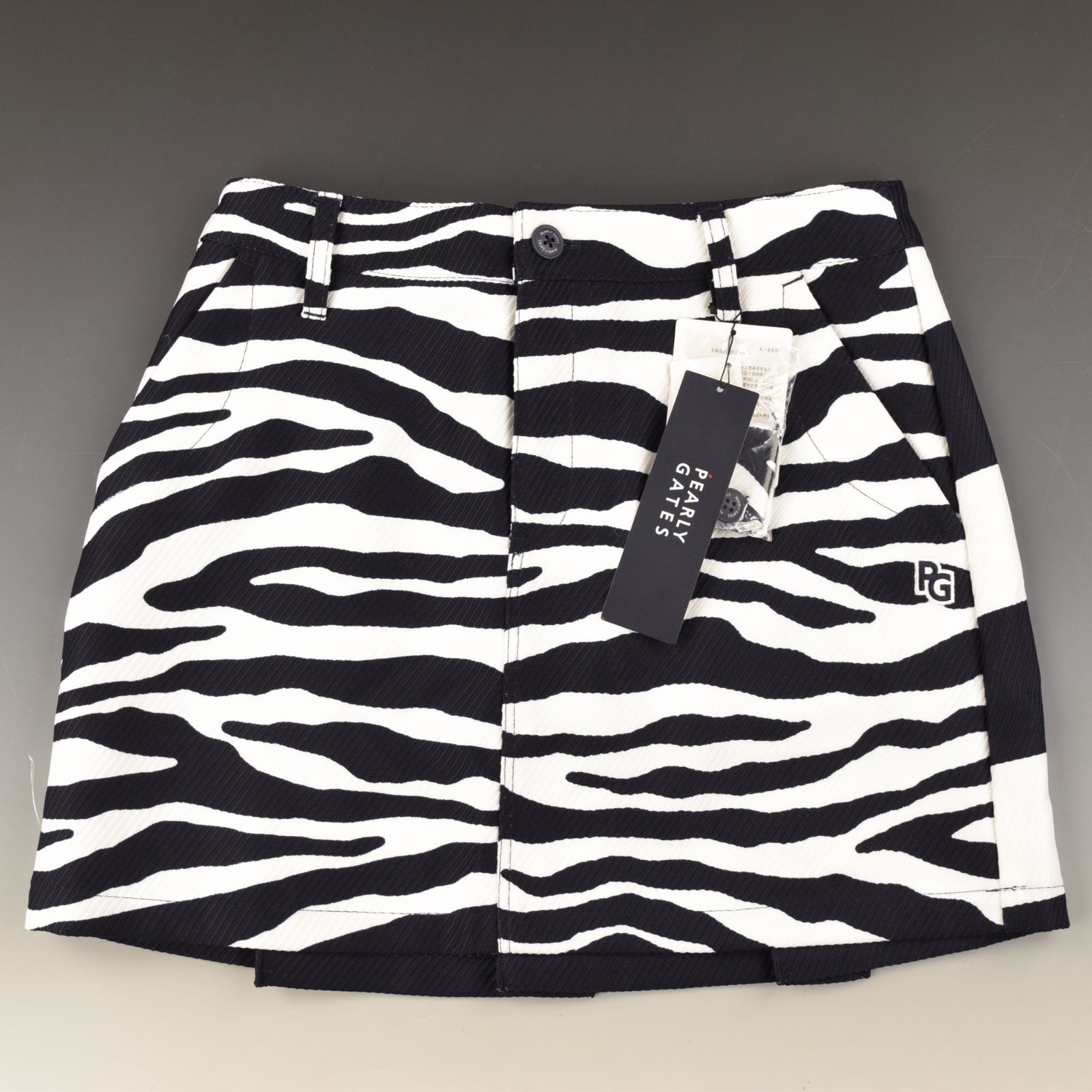 サイズ：1・M・新品】パーリーゲイツ 表ゼブラ✖裏ボーダー スカート