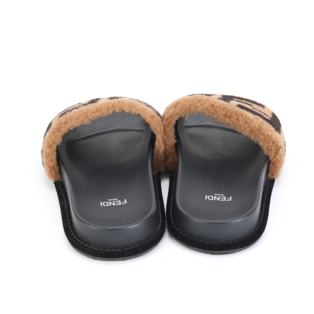 極美品 フェンディ ズッカ ファー サンダル 35 靴 シューズ ボア 婦人