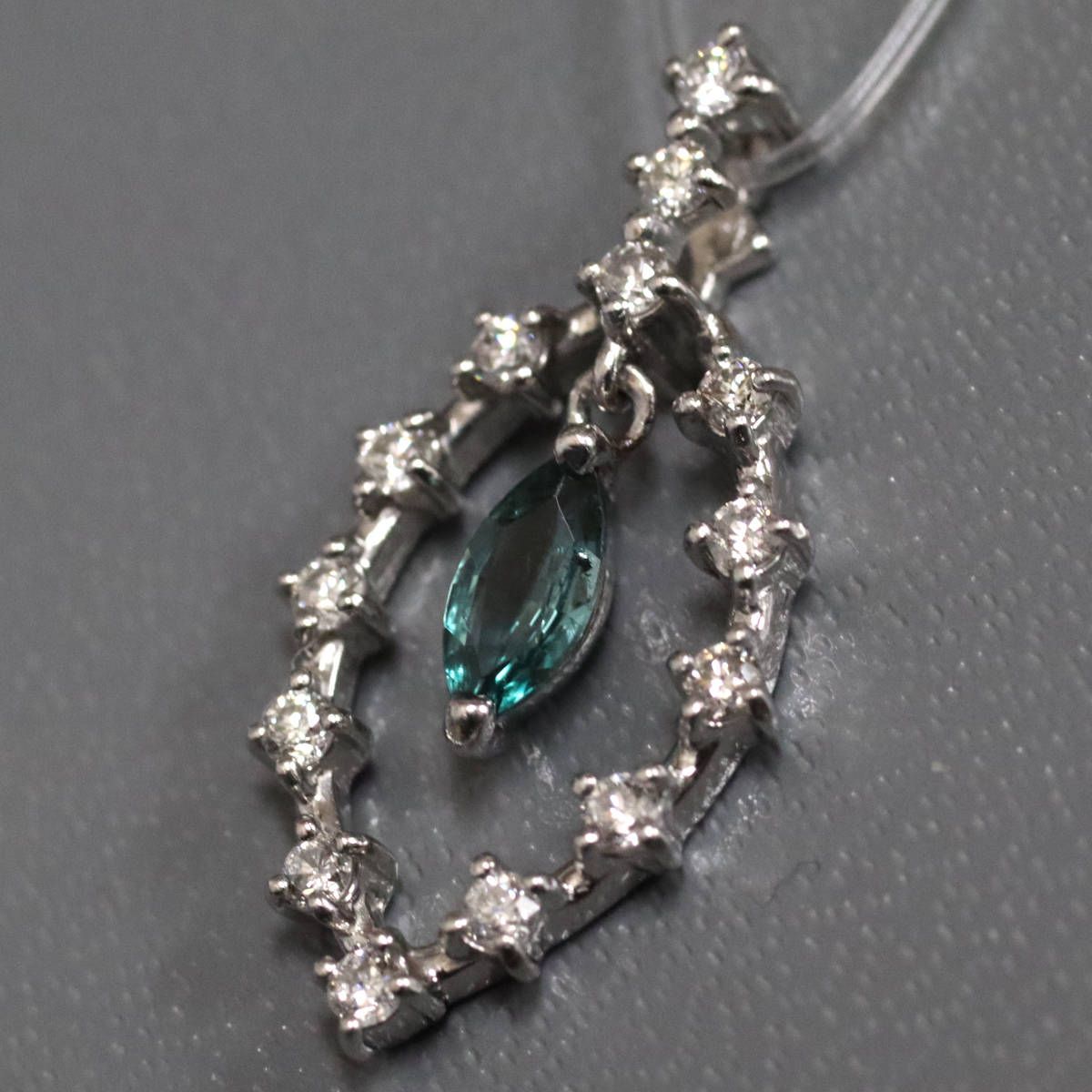 Pt900アレキサンドライトダイヤモンドペンダントトップ A0.19 D0.23