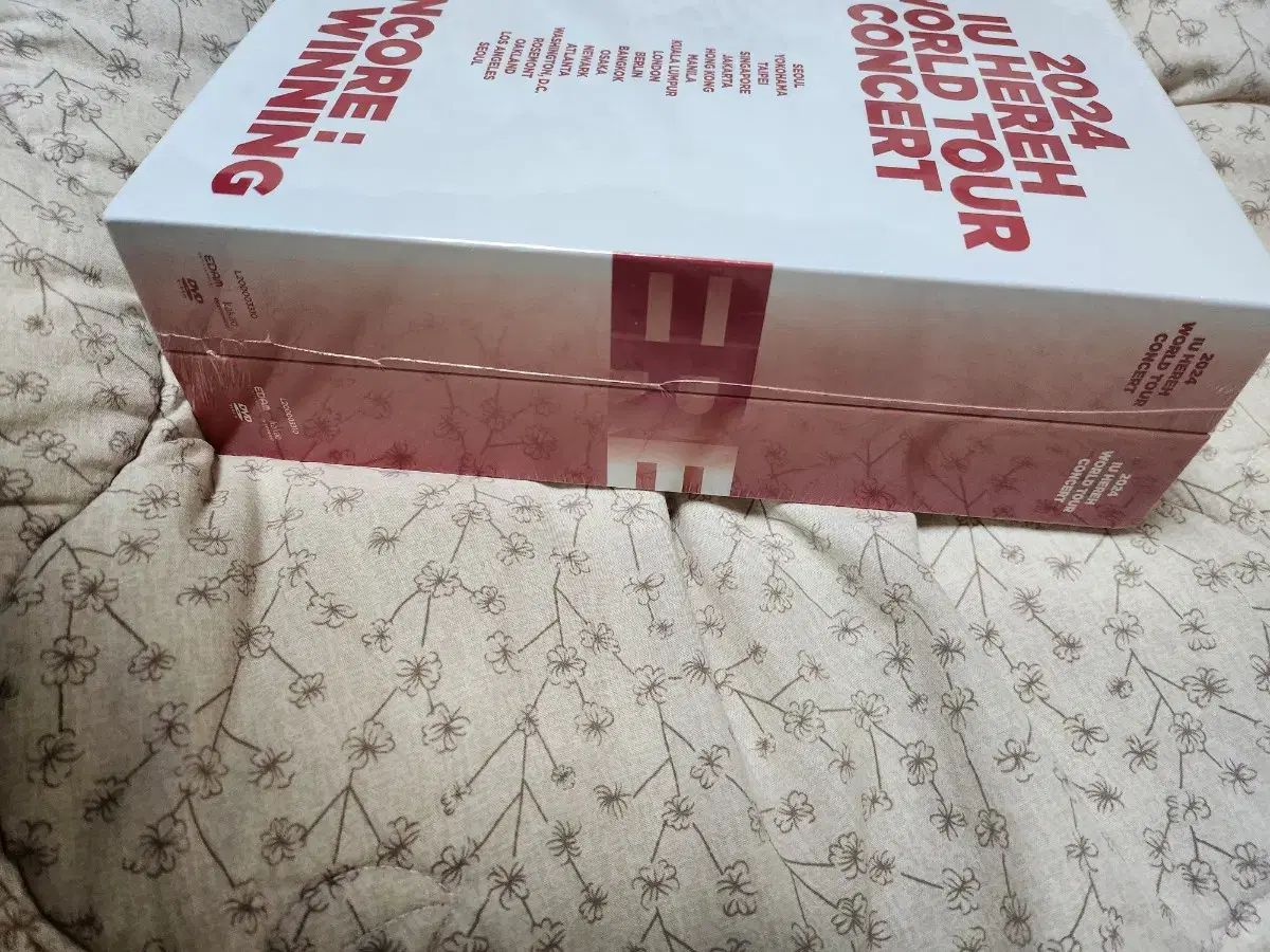 IU 2025 HEREH コンサート DVD