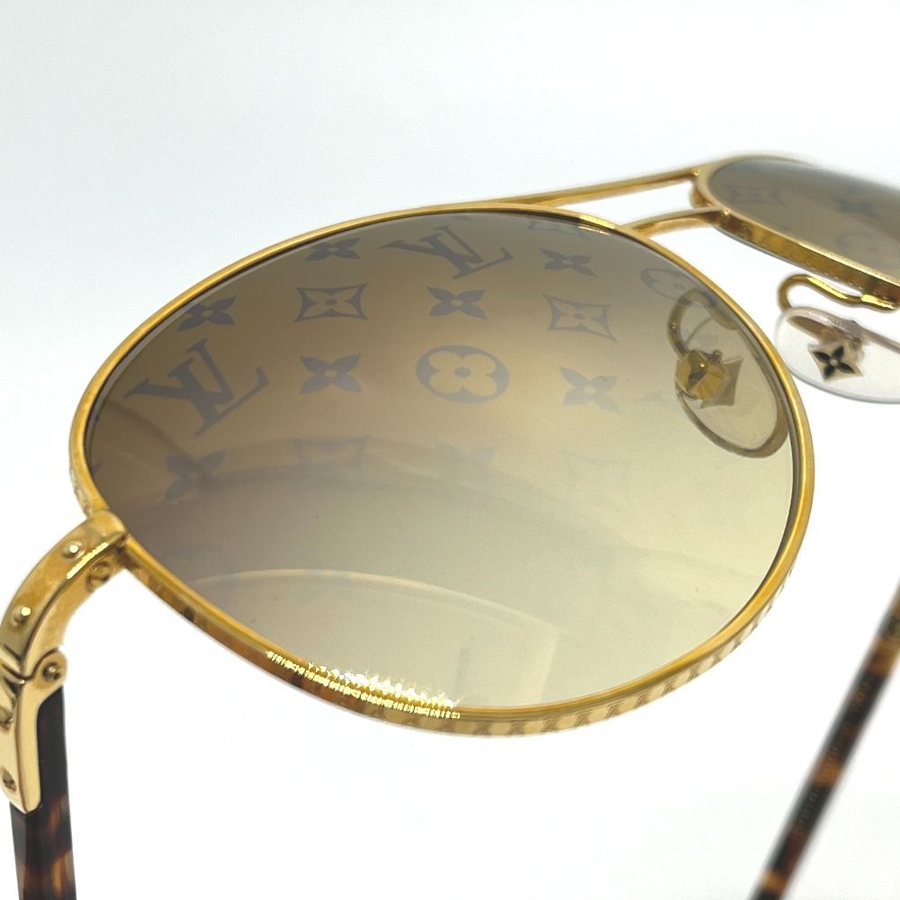 LOUIS VUITTON サングラス コンスピレーションパイロット ゴールド