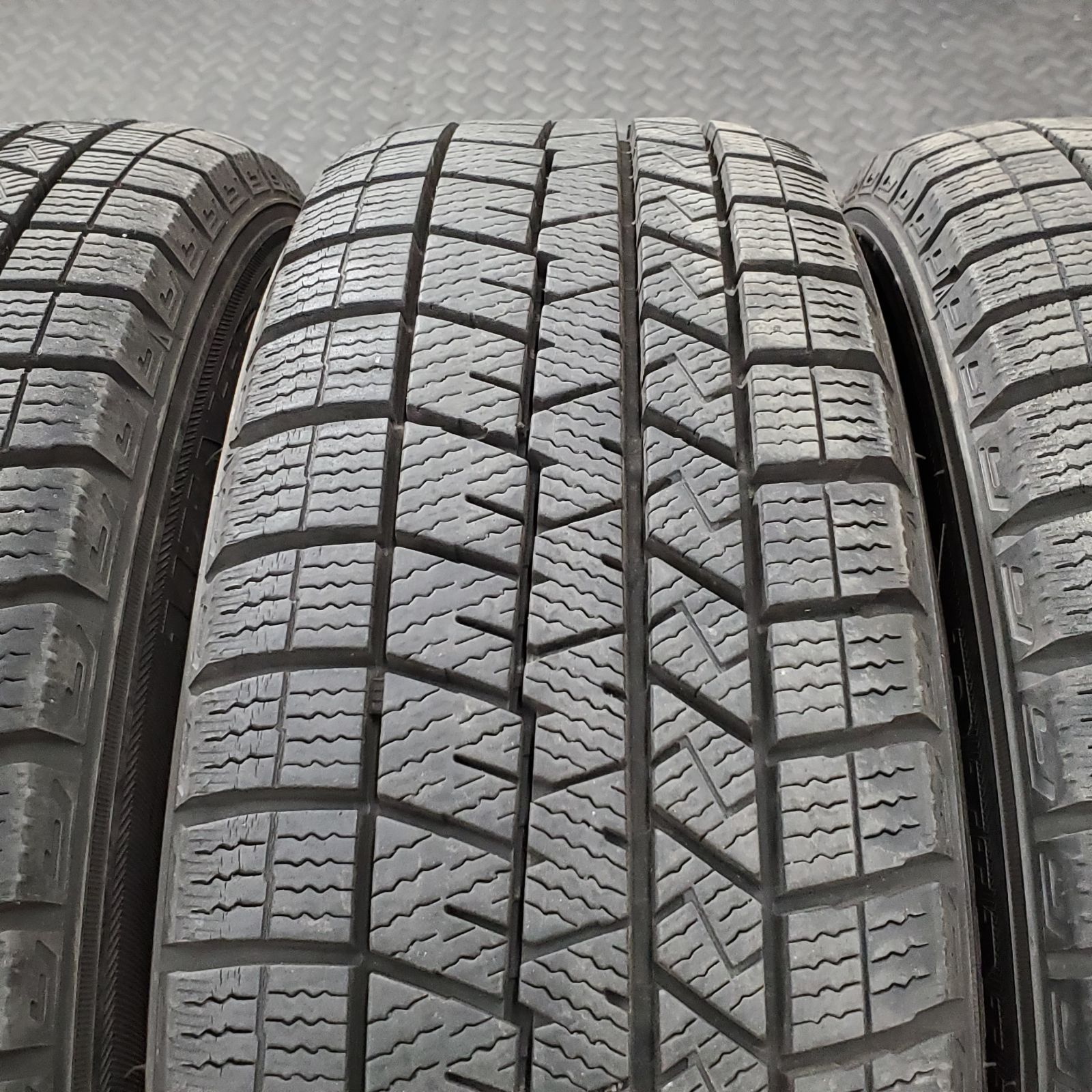 21年製 155/65R14 ダンロップ ウィンターマックスWM03 ダイハツ タント 