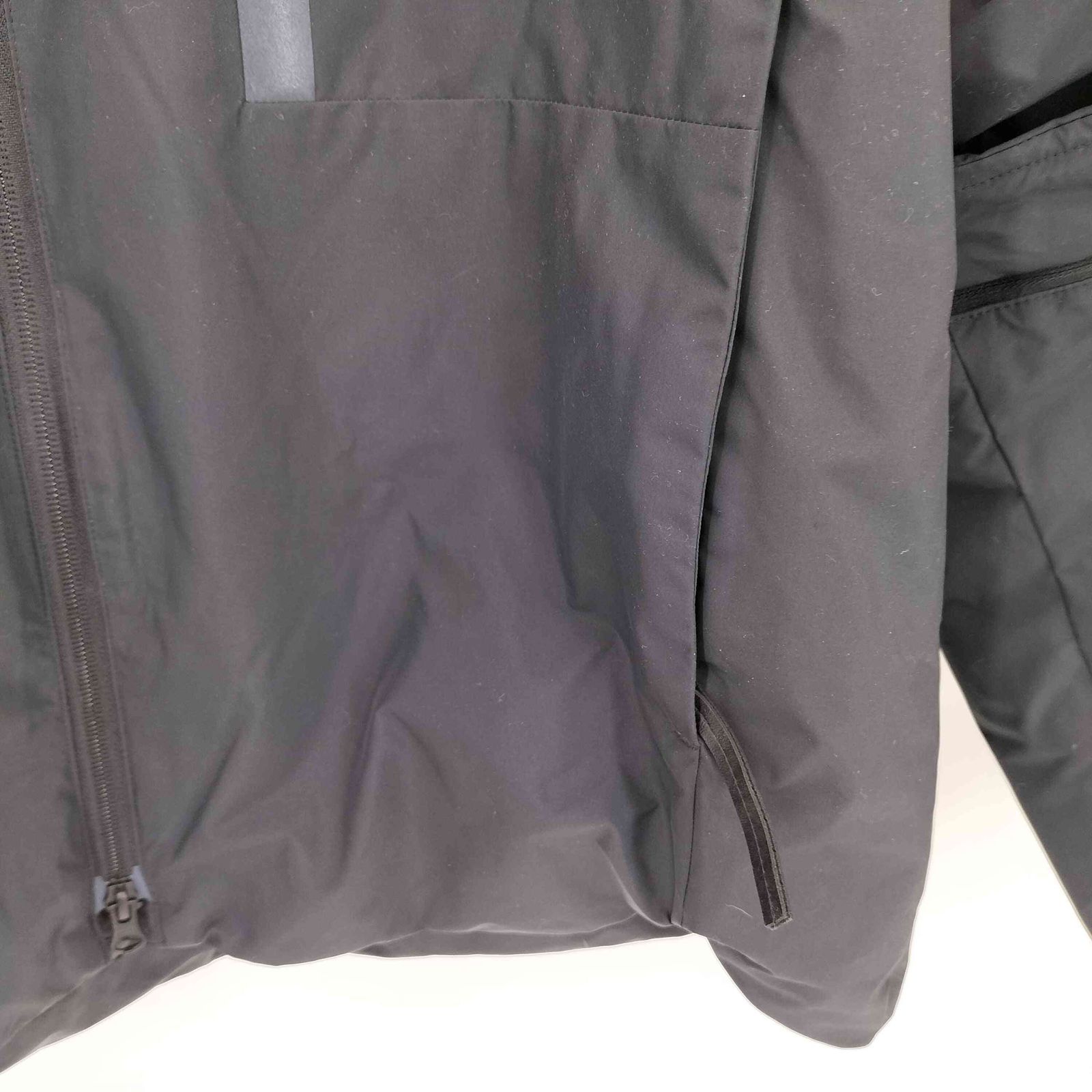 アディダス adidas マイシェルター Primaloft ライトボンバー