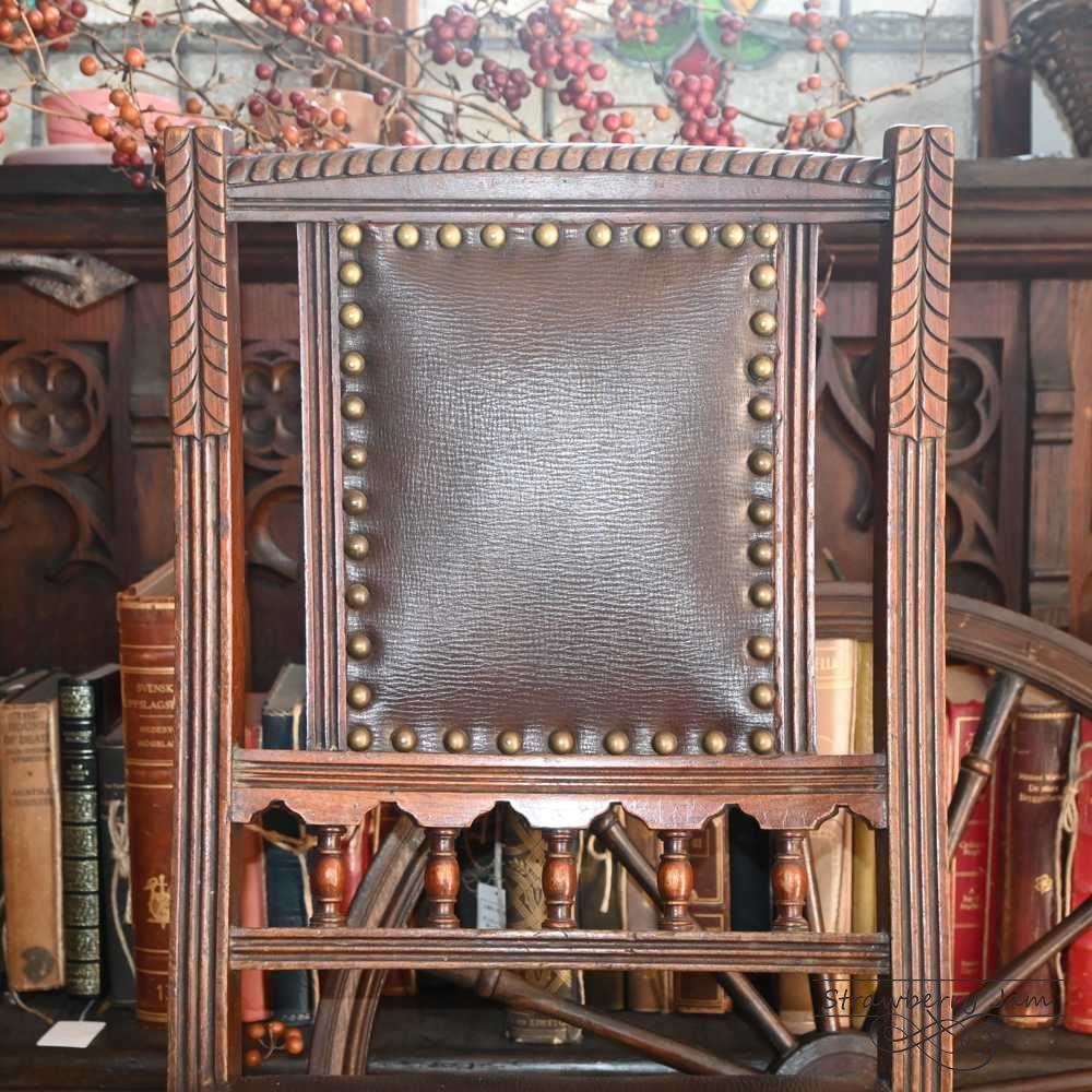 L3710-2-4 英国アンティーク レザーチェア ヴィクトリアン