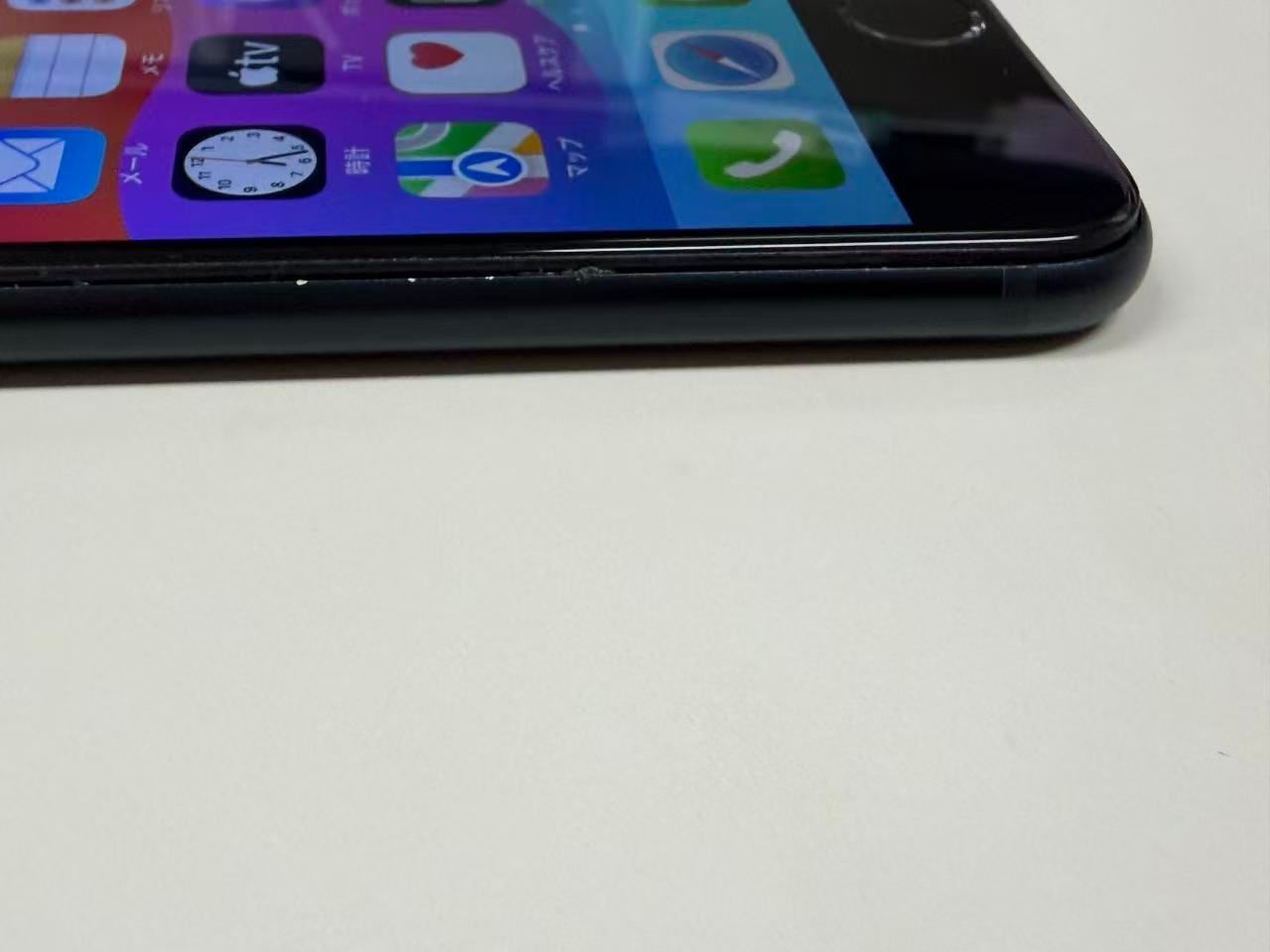 電池92% SIMフリーiPhone SE(第3世代) 64GB ミッドナイト 訳アリ品 