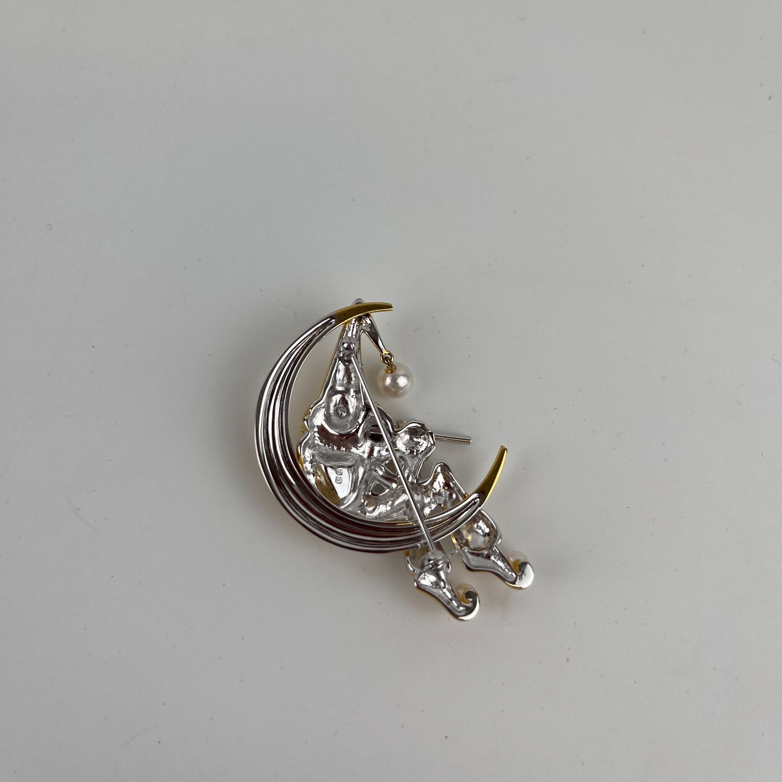 中古】MIKIMOTO ミキモト アクセサリー ピエロモチーフ ブローチ