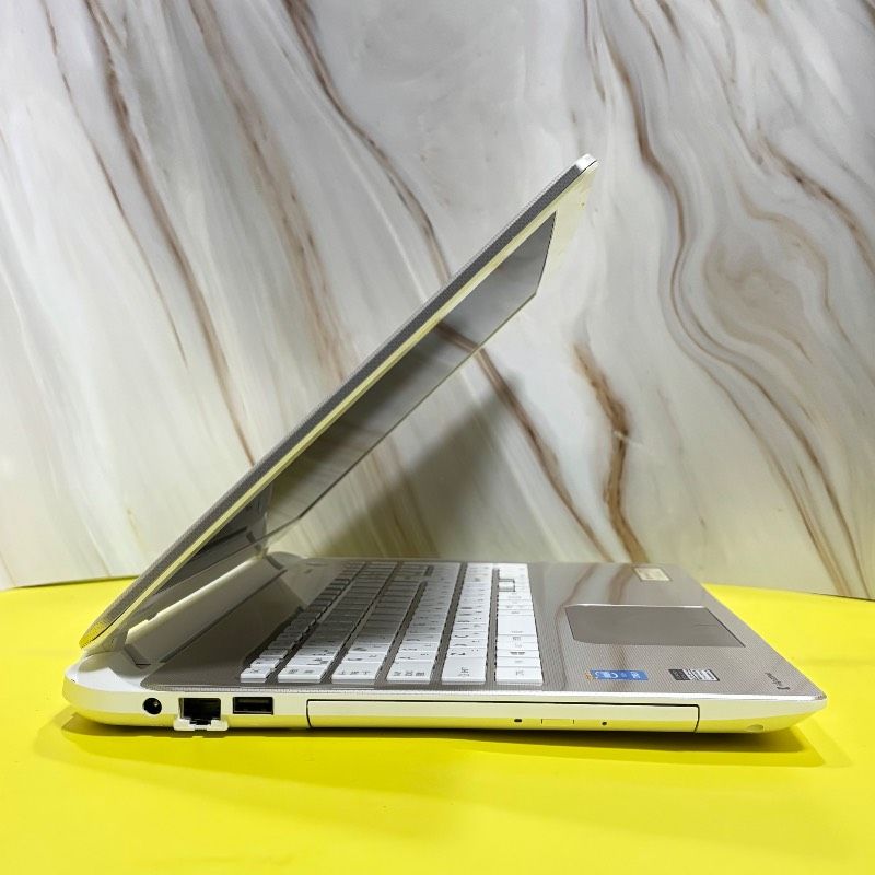 【買い得】バッテリ大容量◎オフィス付！東芝5世代i5ノートPC★新品SSD搭載！ 買い得】バッテリ大容量◎オフィス付！東芝5世代i5ノートPC☆新品SSD