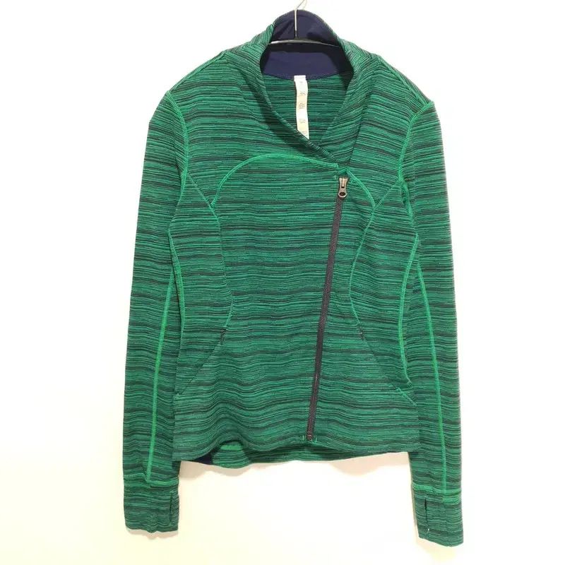 ルルレモン フリーシジョン ジップアップ 8_M1874 - メルカリ