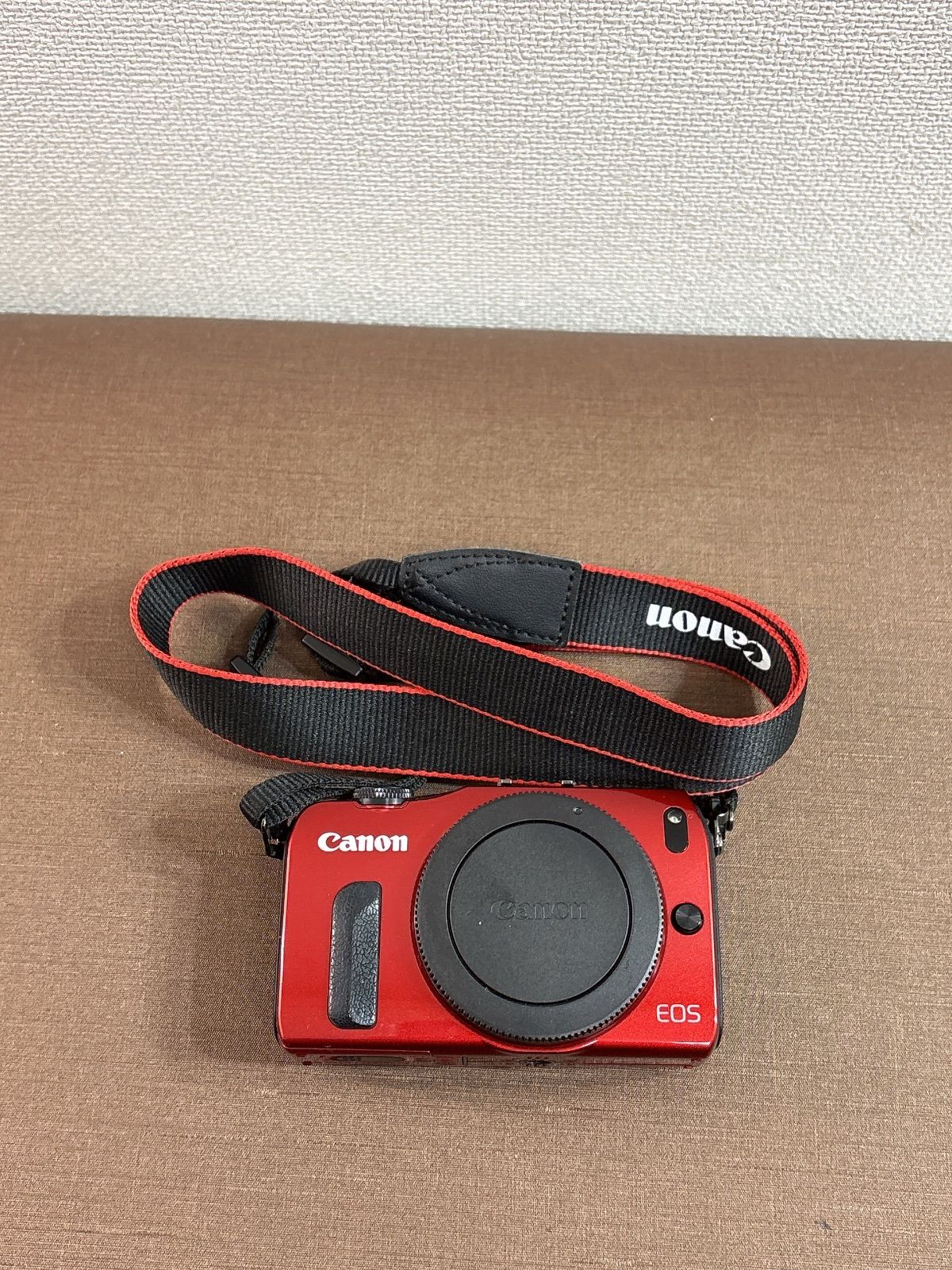 Canon EOS M ダブルレンズキット ミラーレス一眼 レッド 付属品多数