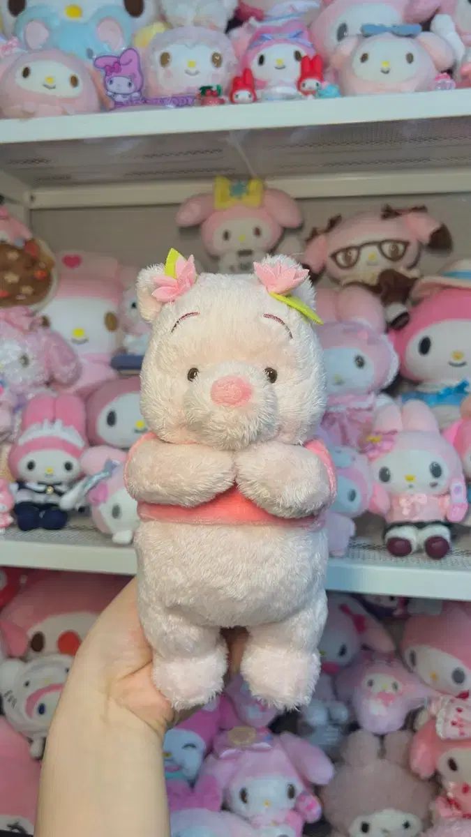 新品】くまのプーさん 天使の羽 マスコット ディズニーストア プーさん