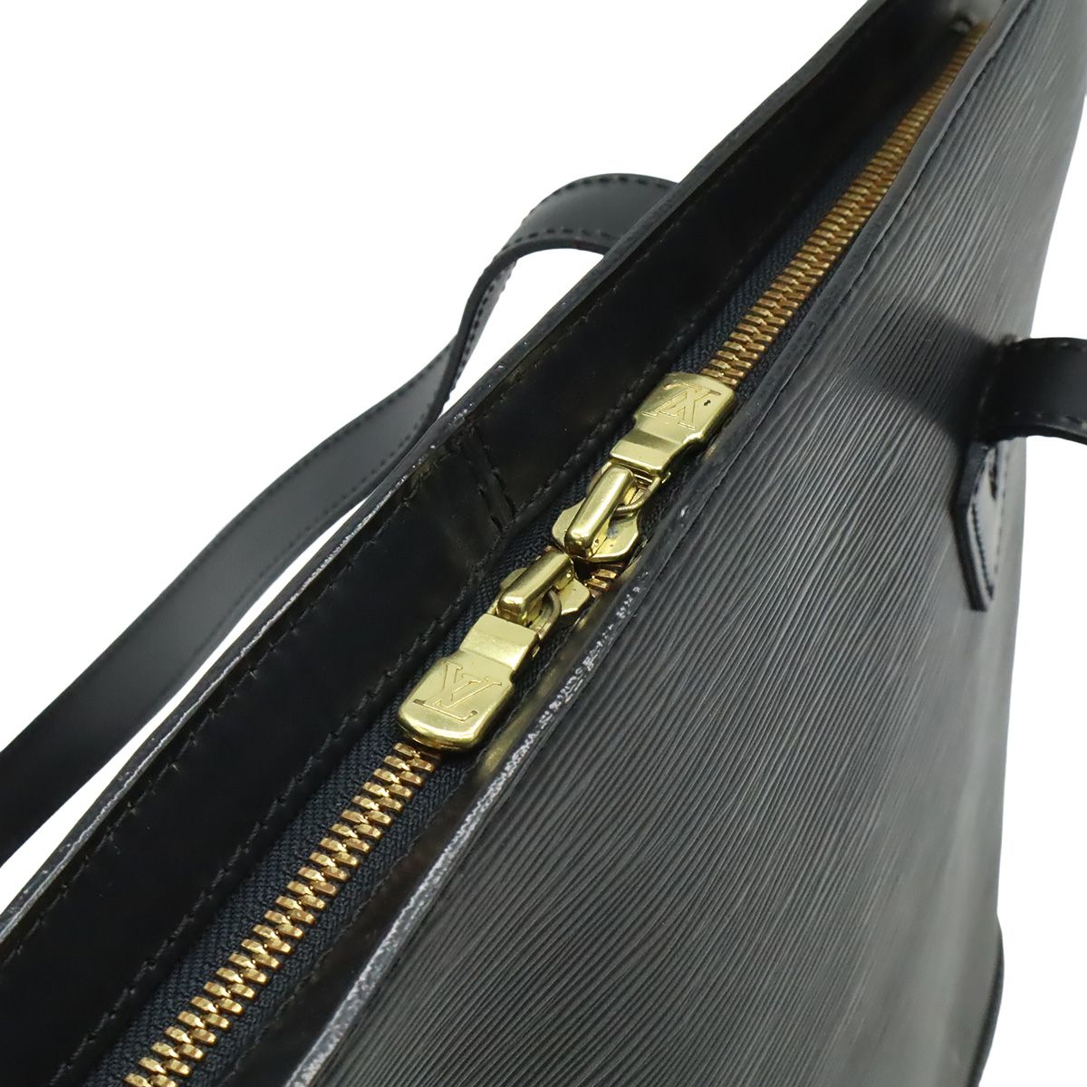 LOUIS VUITTON ルイ ヴィトン エピ リュサック ショルダーバッグ 