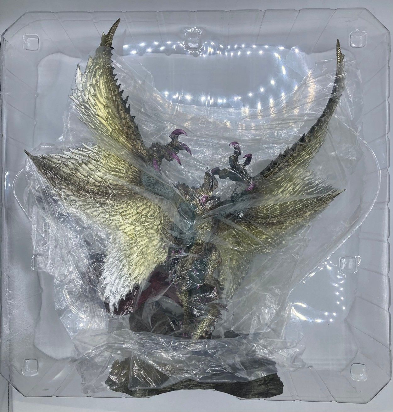 天廻龍 シャガルマガラ クリエイターズモデル カプコンフィギュア