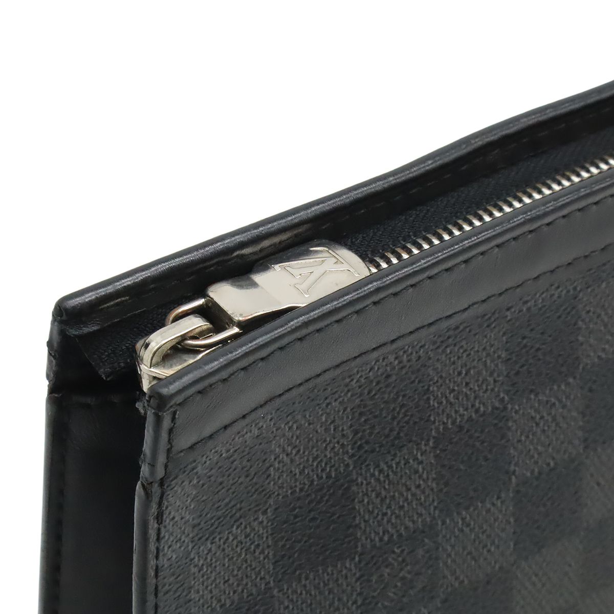 LOUIS VUITTON ルイ ヴィトン ダミエグラフィット ポシェット 