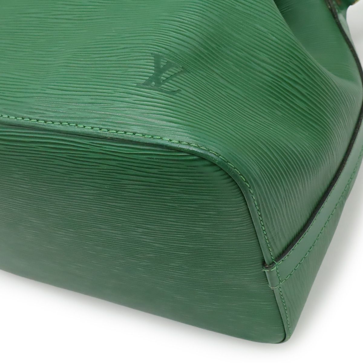 ルイヴィトン ショルダーバッグ ワンショルダー エピ プチノエ 巾着型 グリーン LOUIS VUITTON ルイ ヴィトン エピ プチノエ ショルダーバッグ